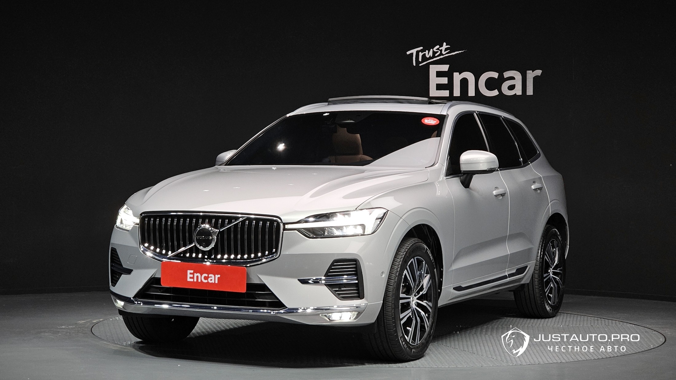 Автомобиль Volvo XC60