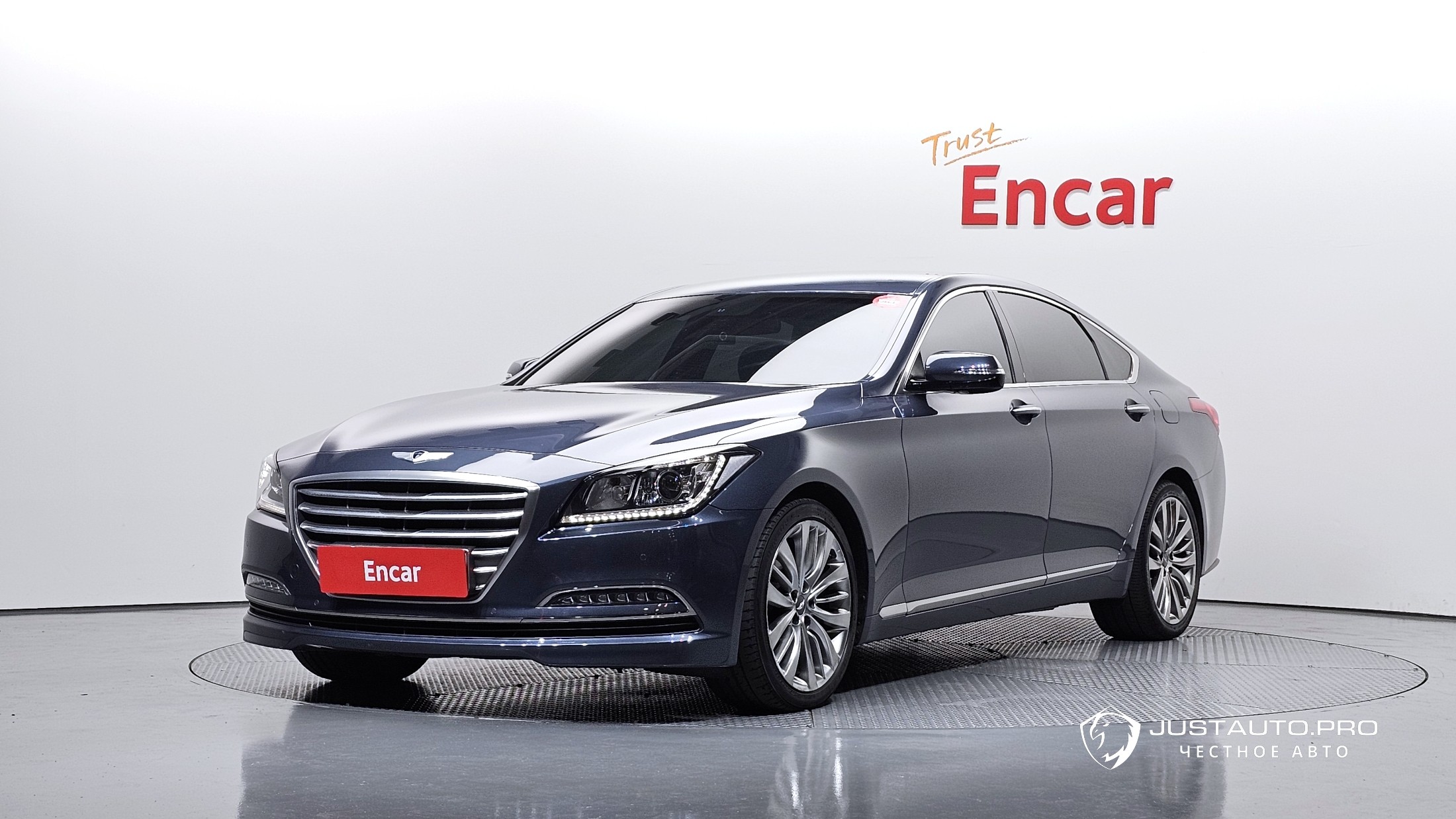 Автомобиль Hyundai Genesis