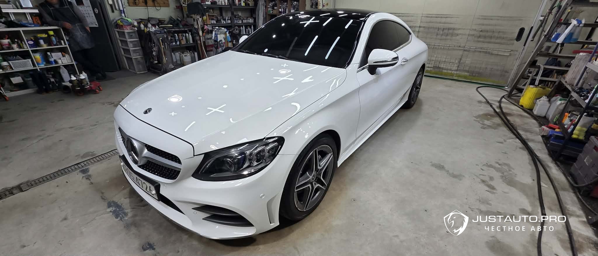 Автомобиль Mercedes-Benz C-Class