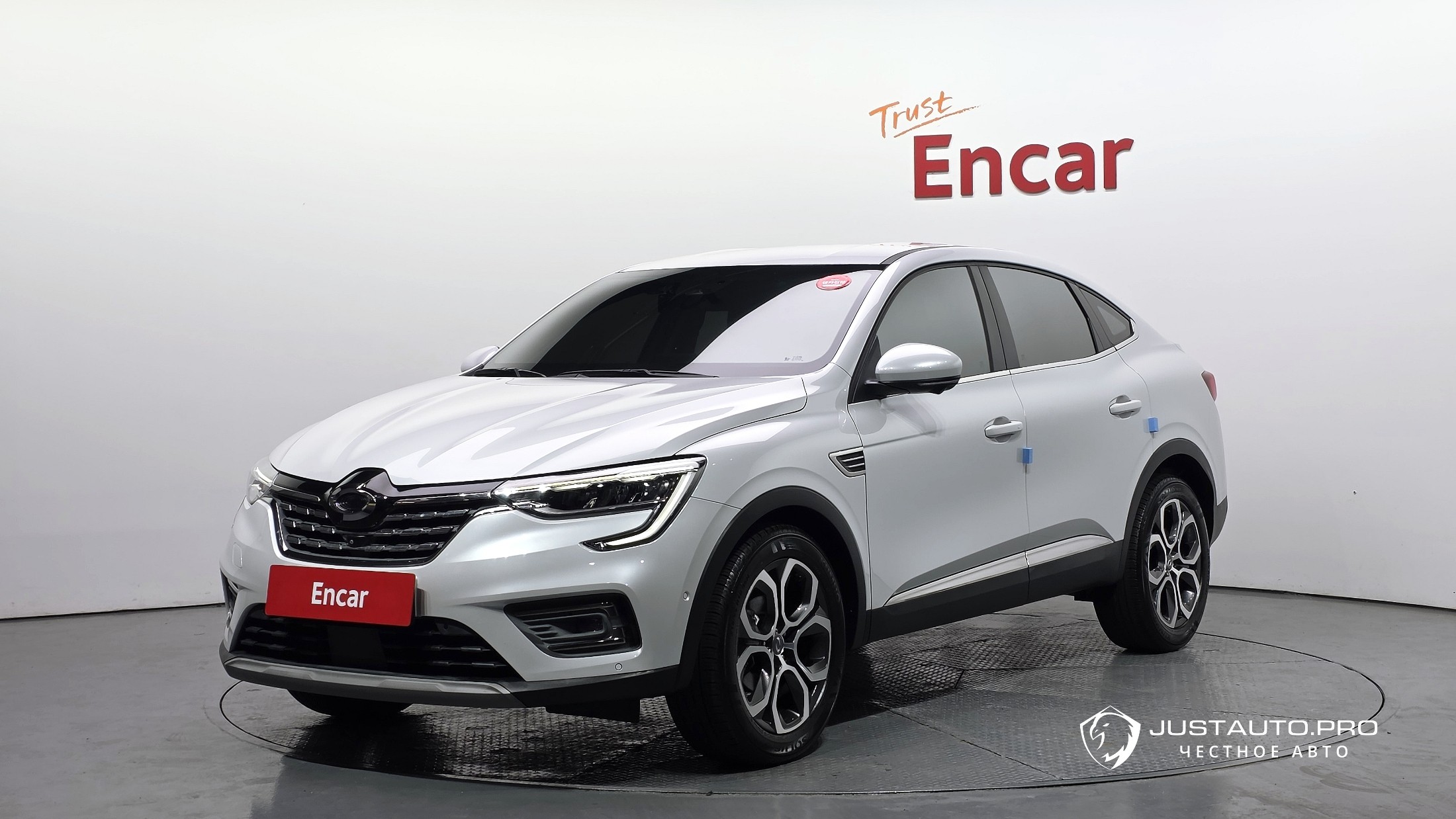 Автомобиль Renault-KoreaSamsung XM3