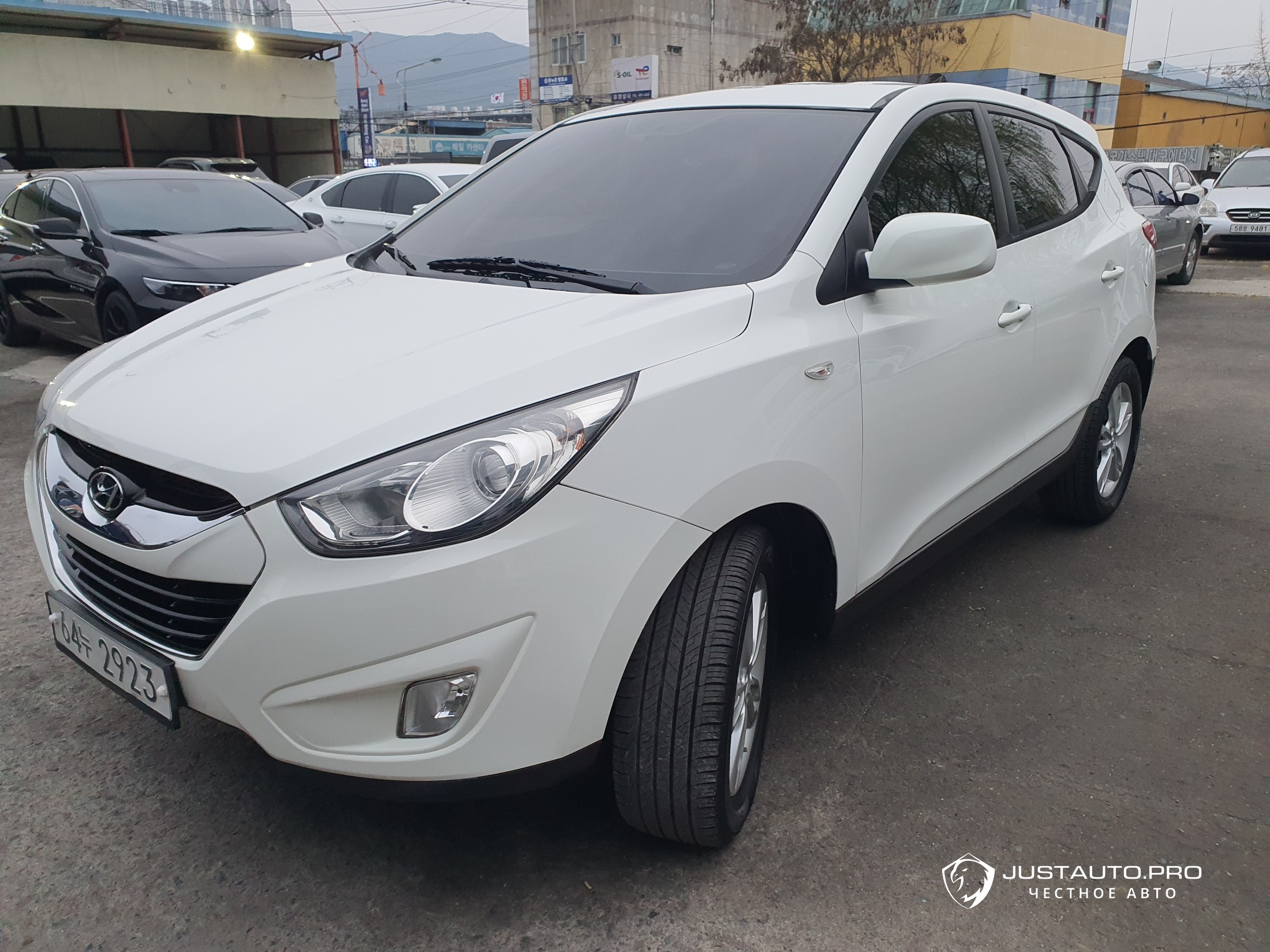 Автомобиль Hyundai Tucson