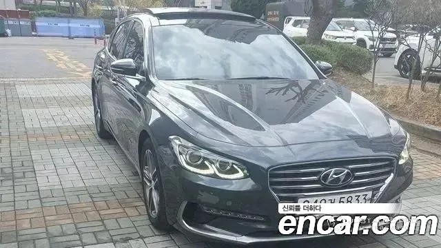 Автомобиль Hyundai Grandeur