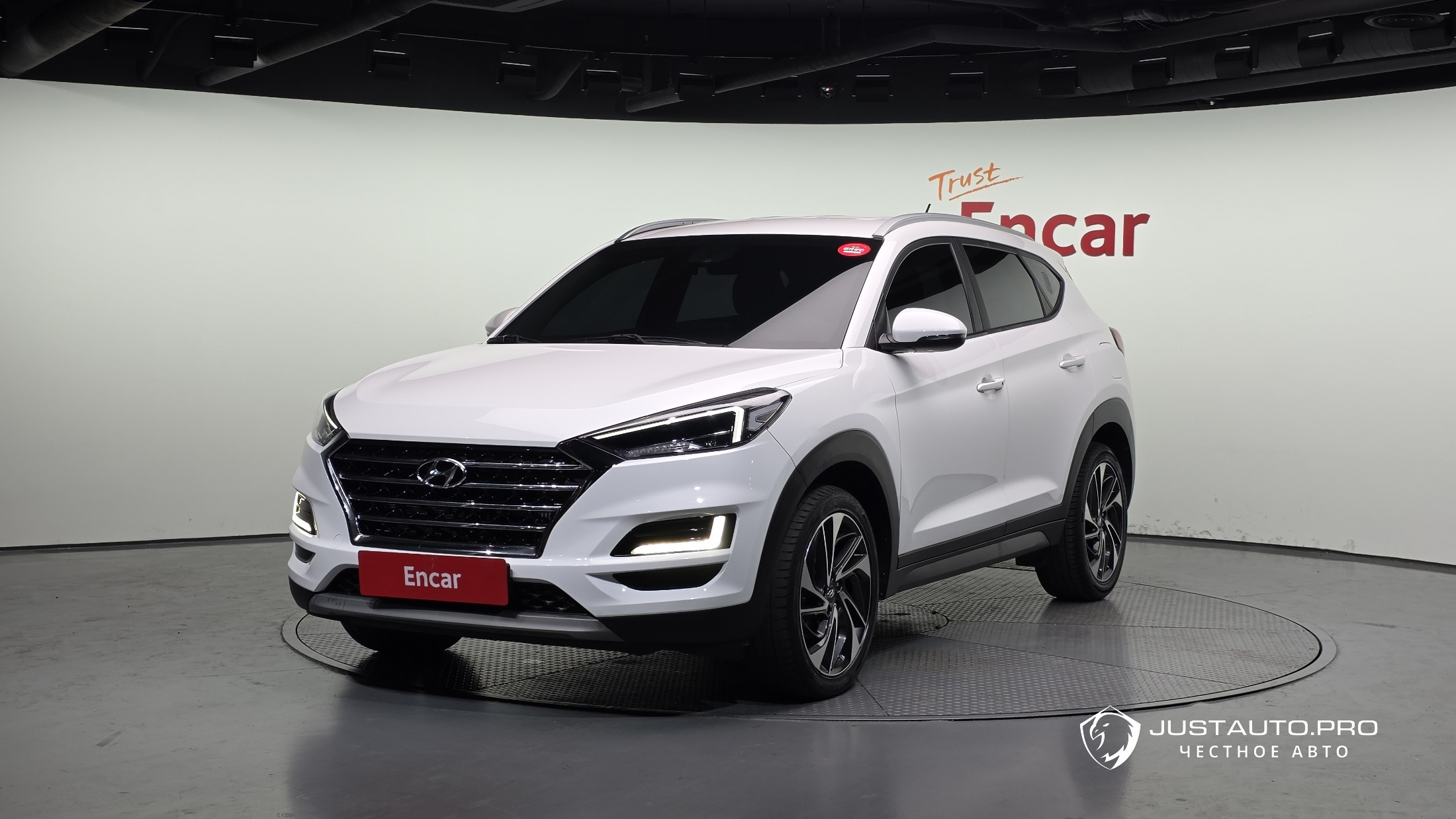 Автомобиль Hyundai Tucson