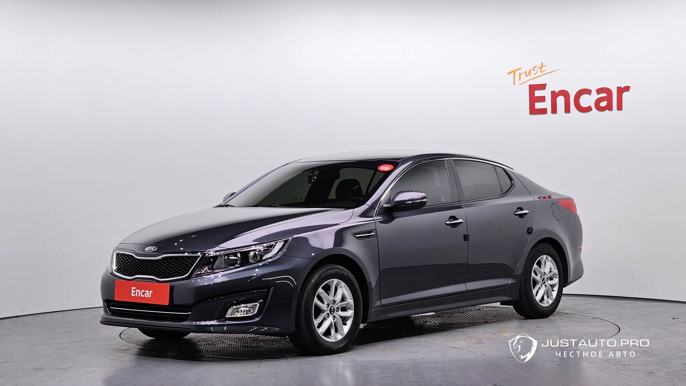 Автомобиль Kia K5