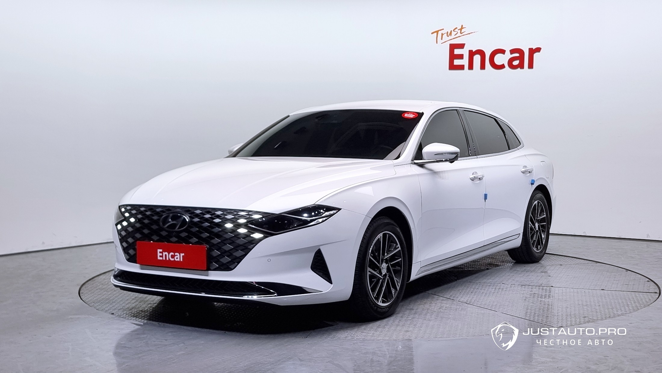 Автомобиль Hyundai Grandeur