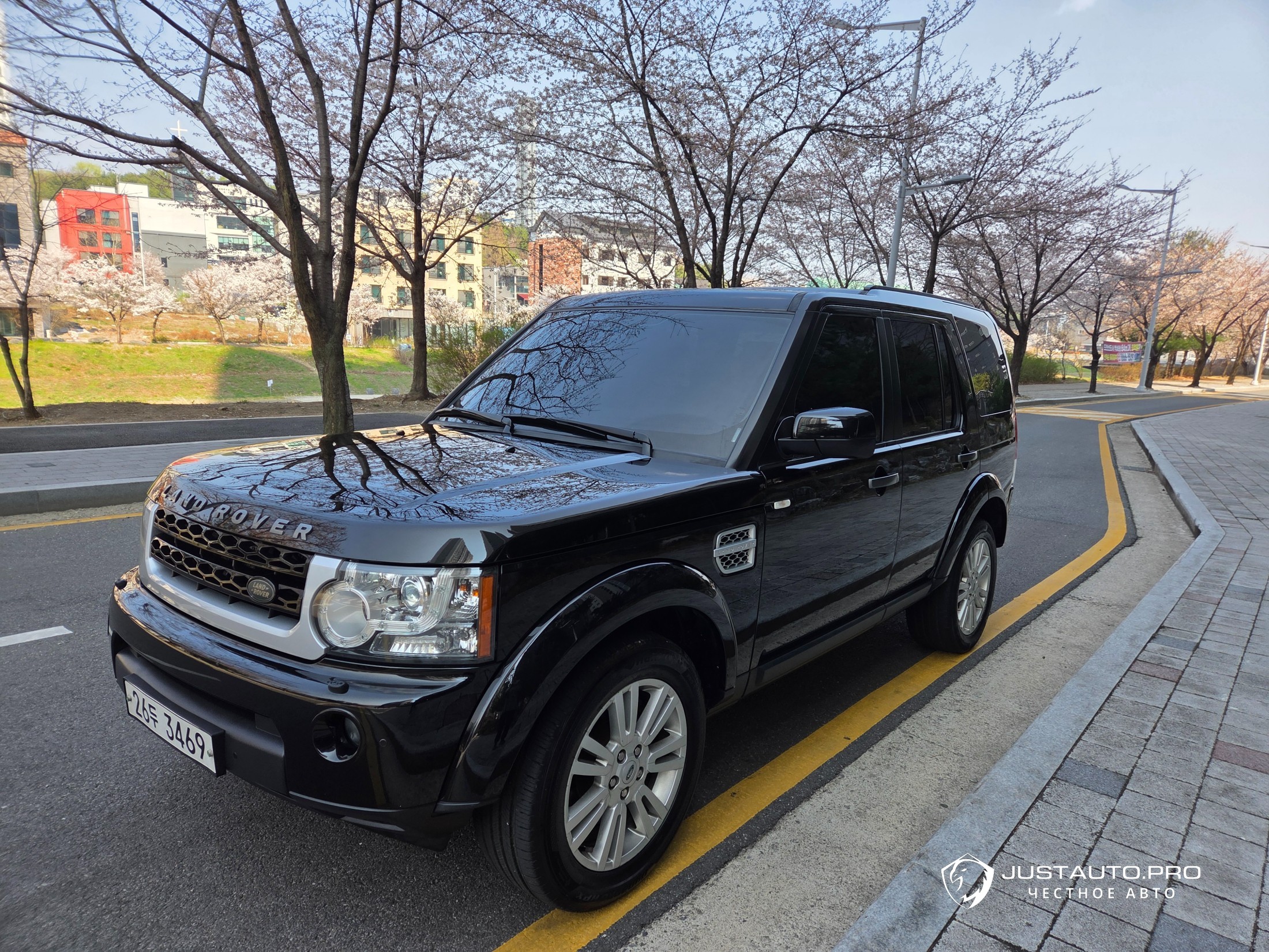 Автомобиль Land Rover Discovery