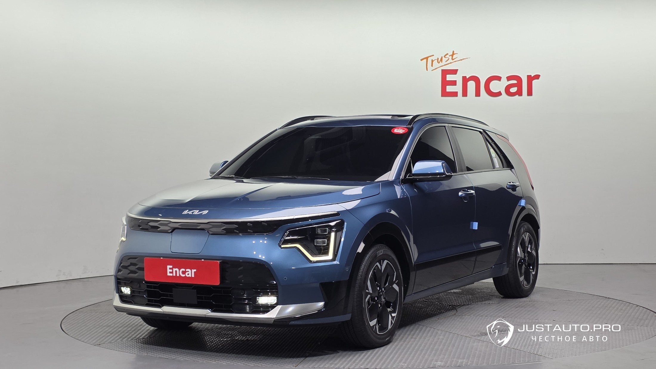 Автомобиль Kia Niro
