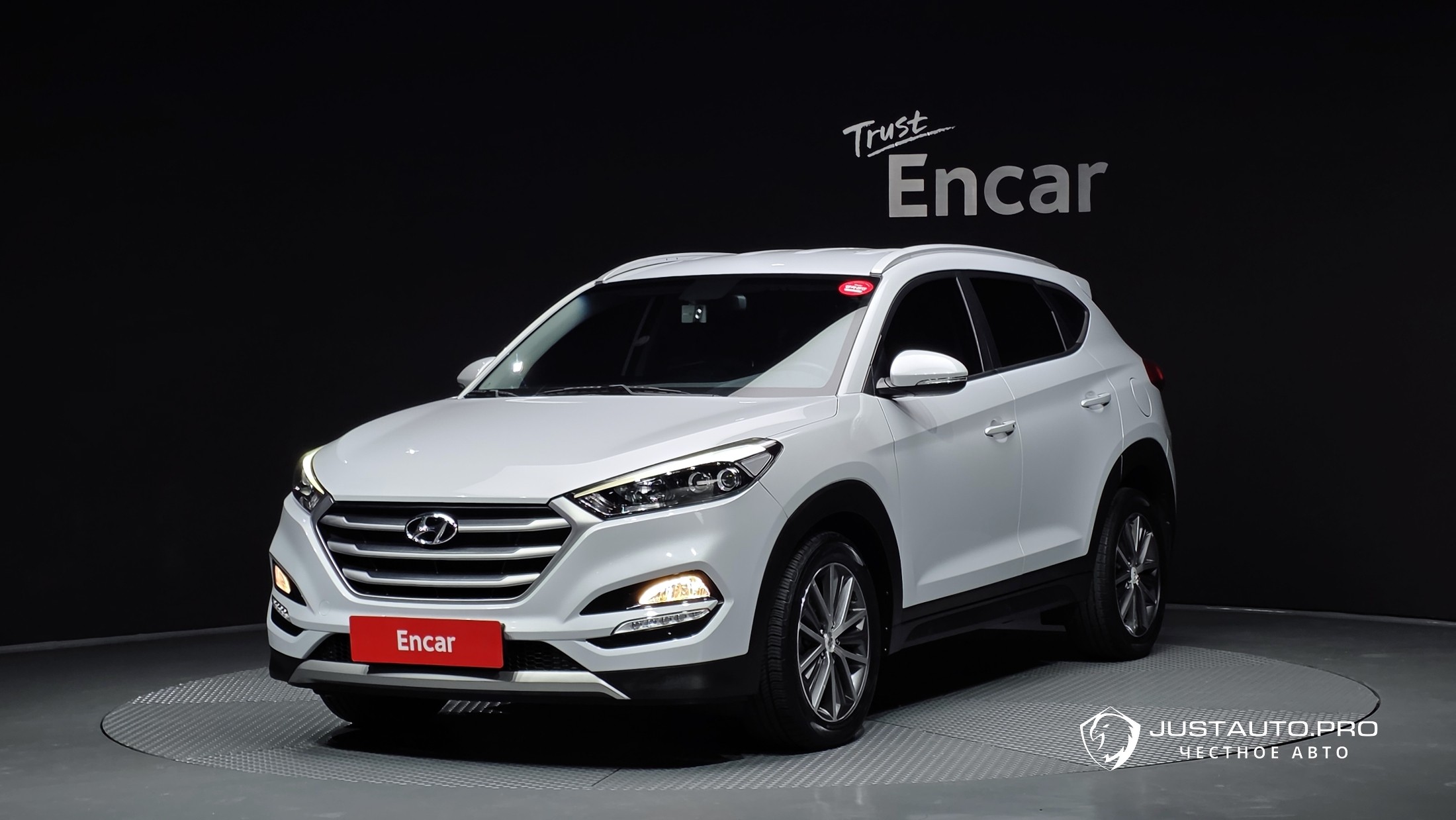 Автомобиль Hyundai Tucson