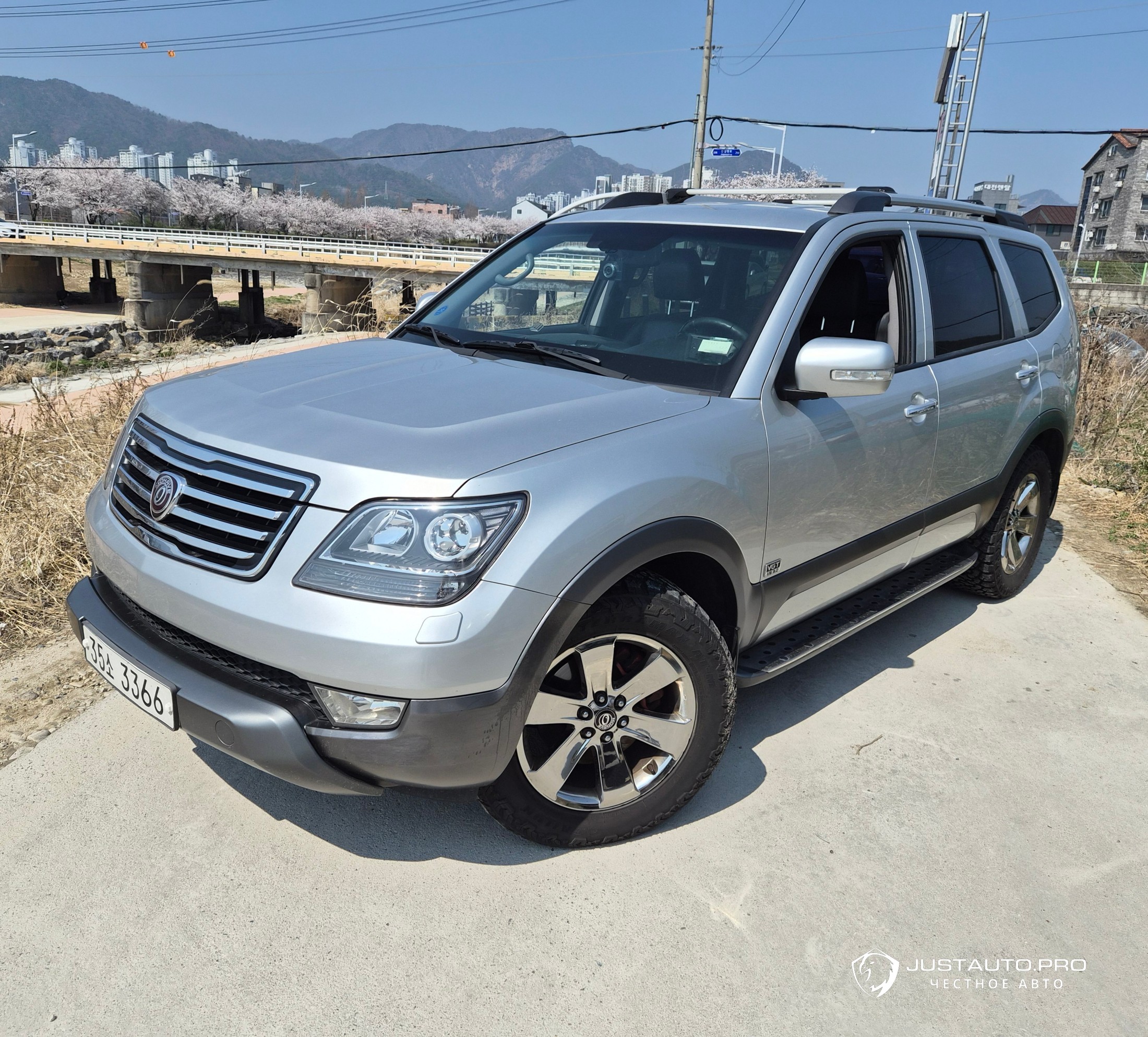 Автомобиль Kia Mohave