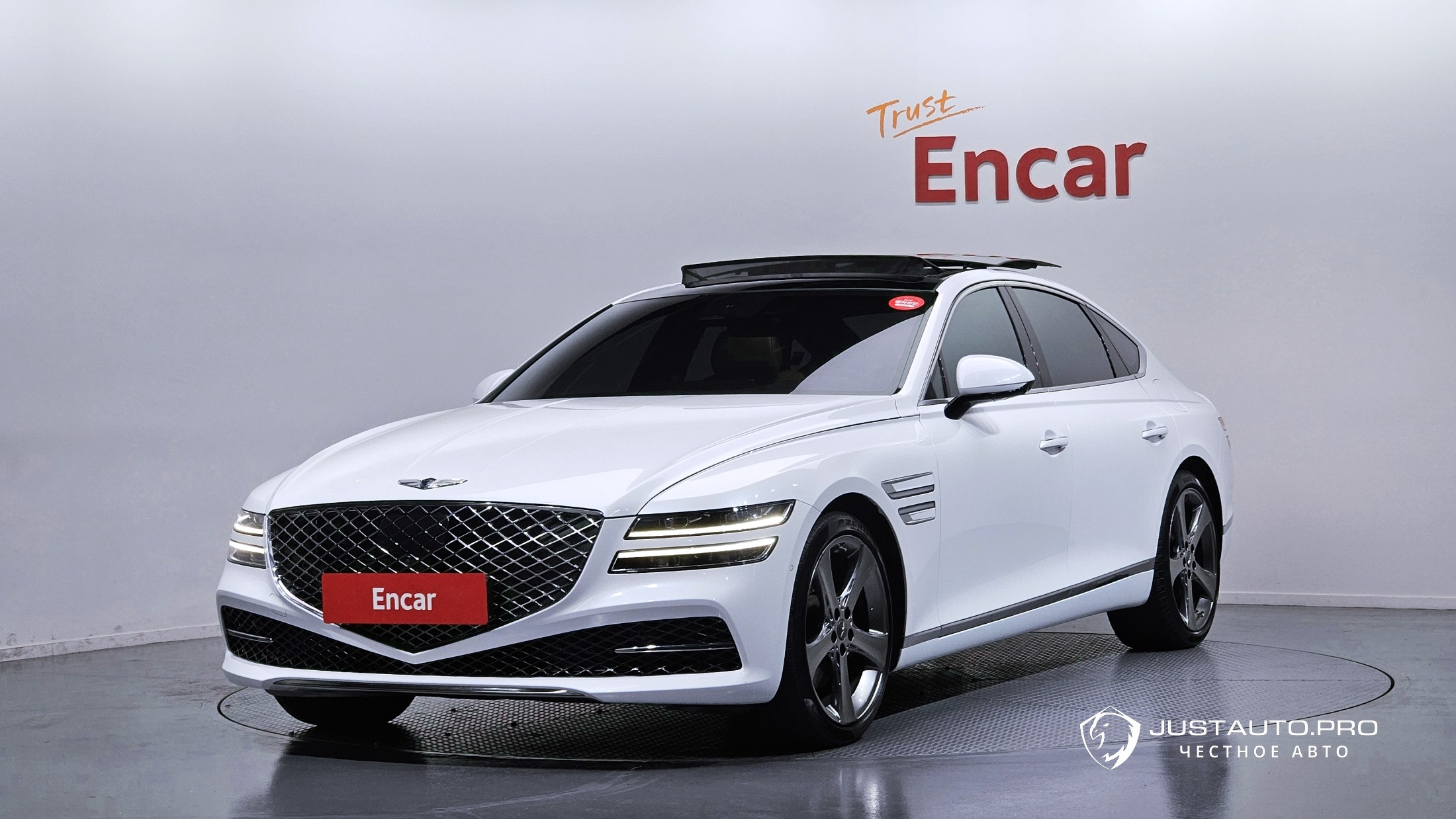 Автомобиль Genesis G80