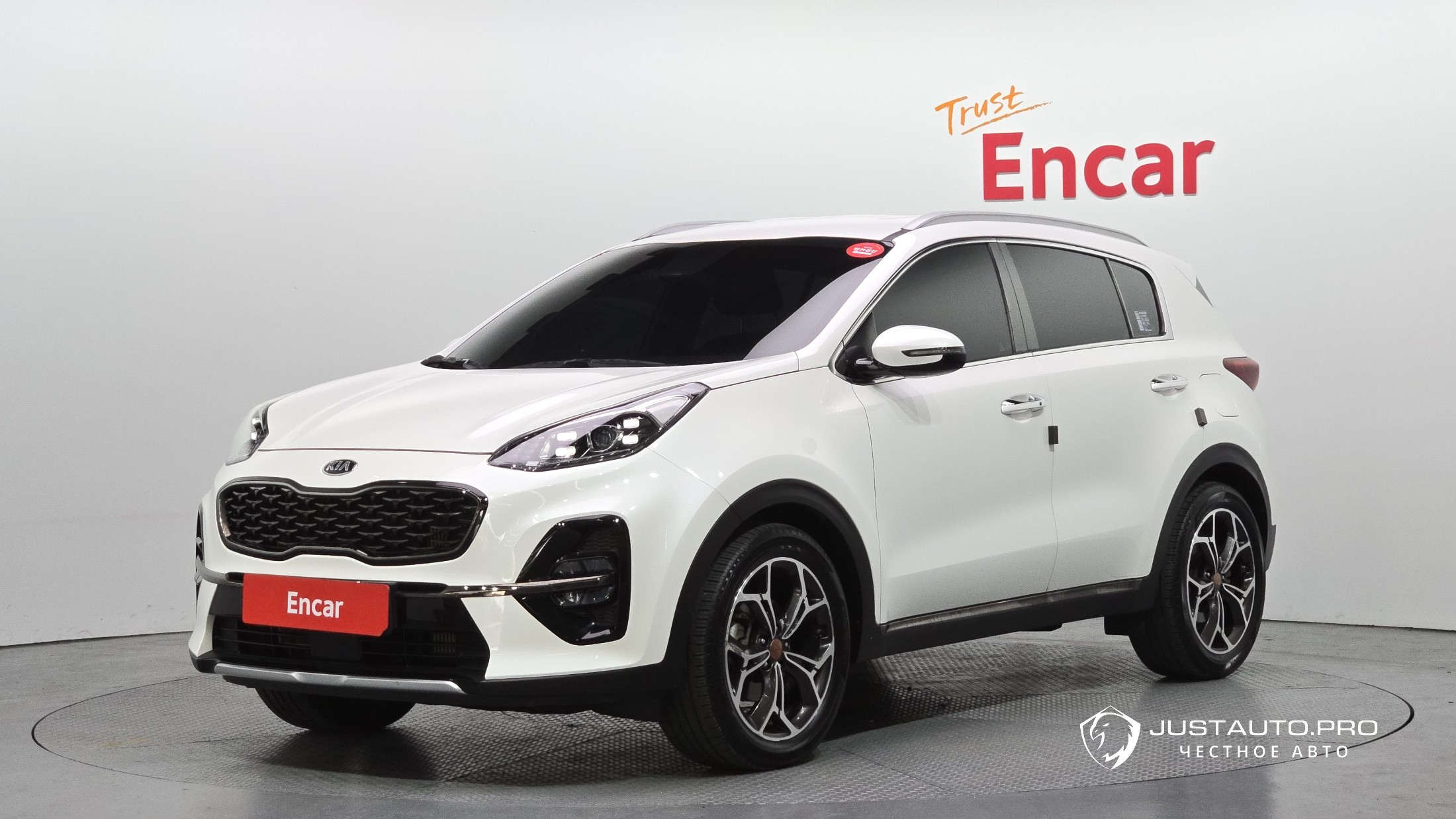 Автомобиль Kia Sportage