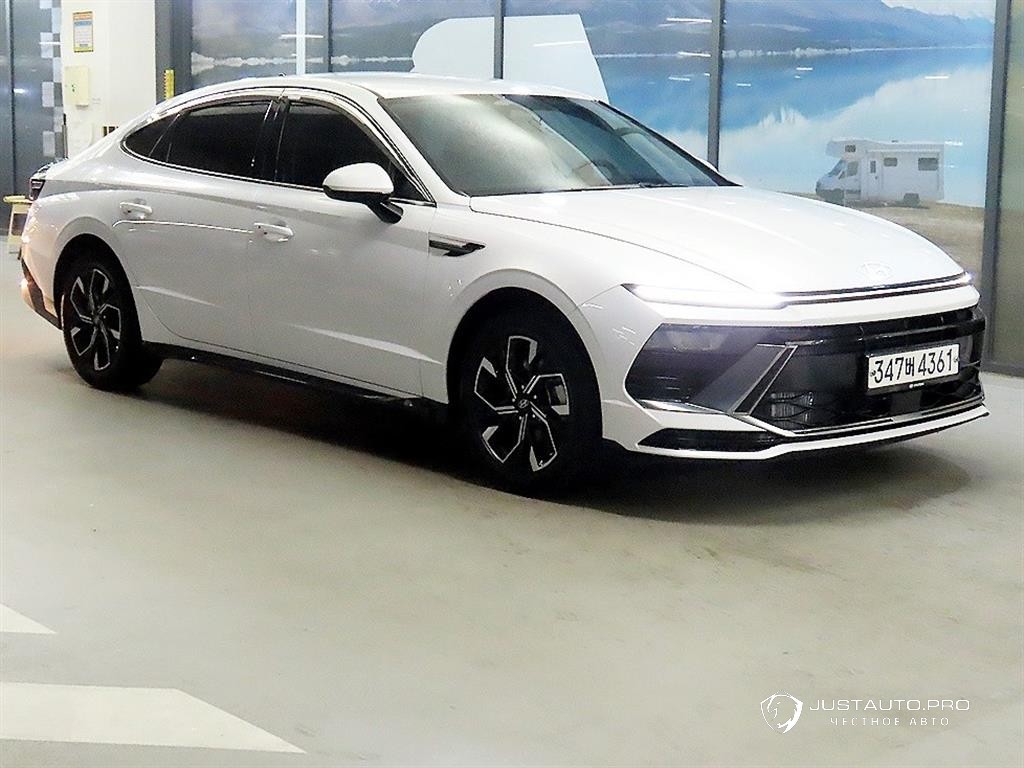 Автомобиль Hyundai Sonata