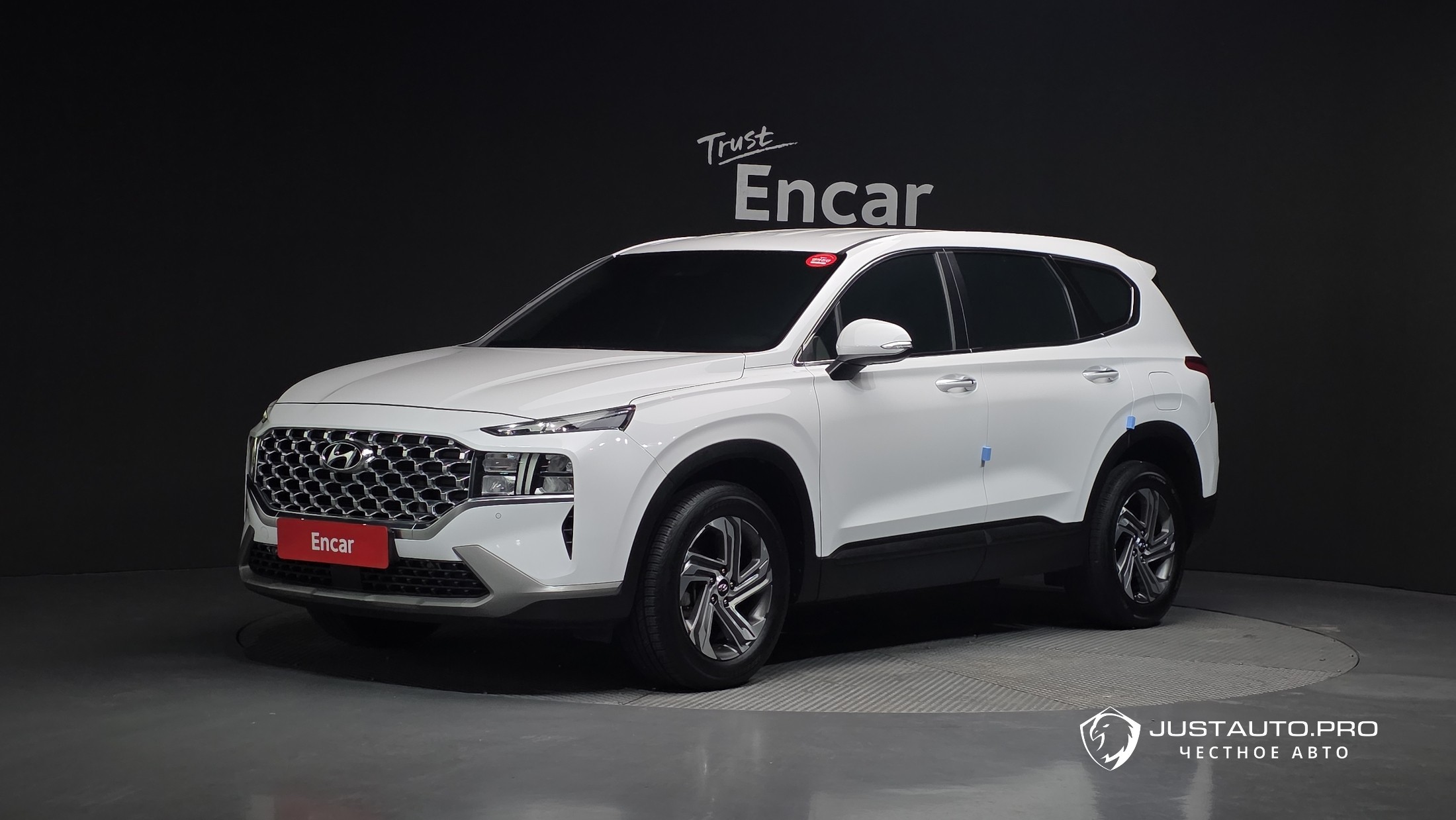 Автомобиль Hyundai Santafe