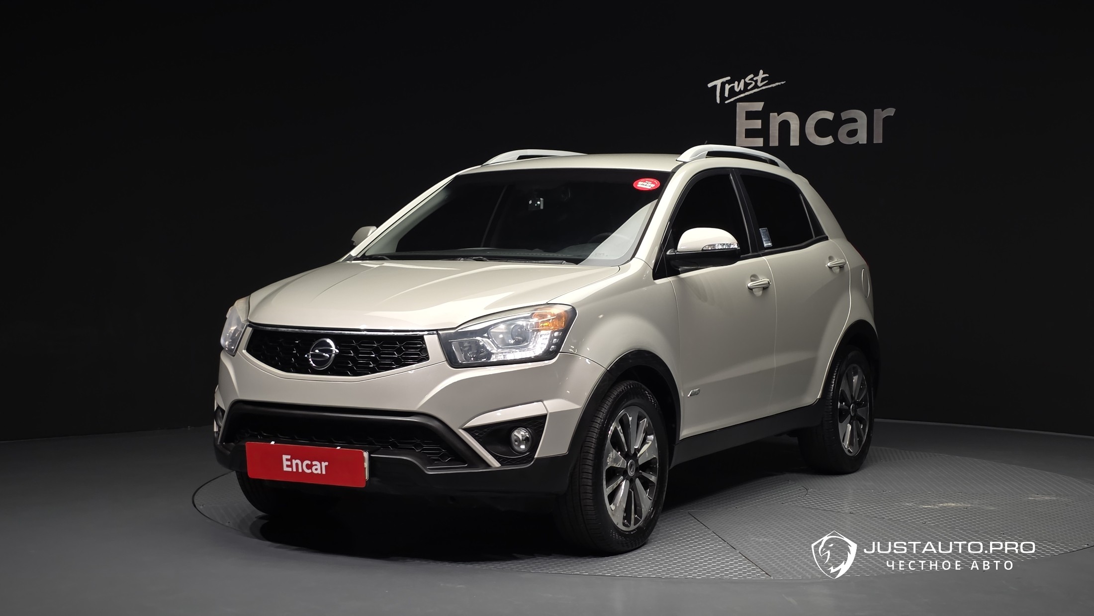 Автомобиль KG_Mobility_Ssangyong KORANDO