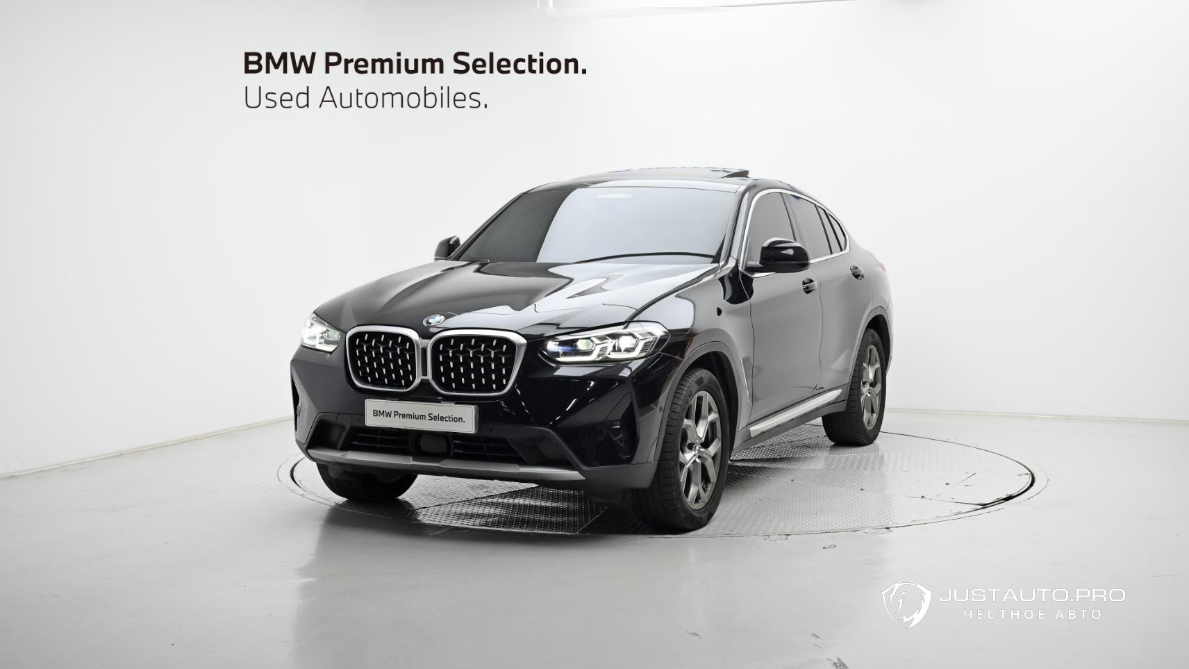 Автомобиль BMW X4