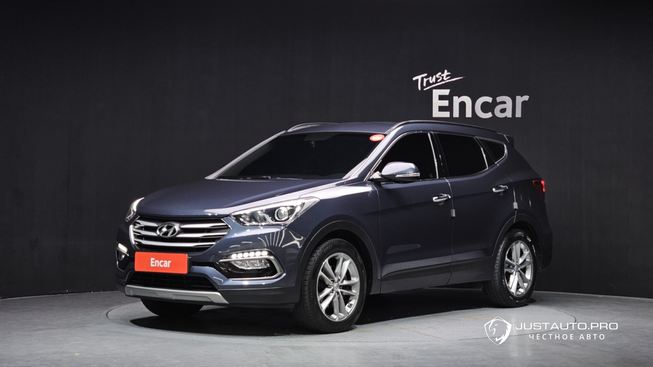Автомобиль Hyundai Santafe
