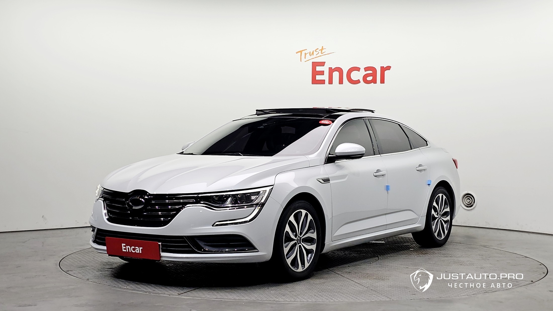 Автомобиль Renault-KoreaSamsung SM6