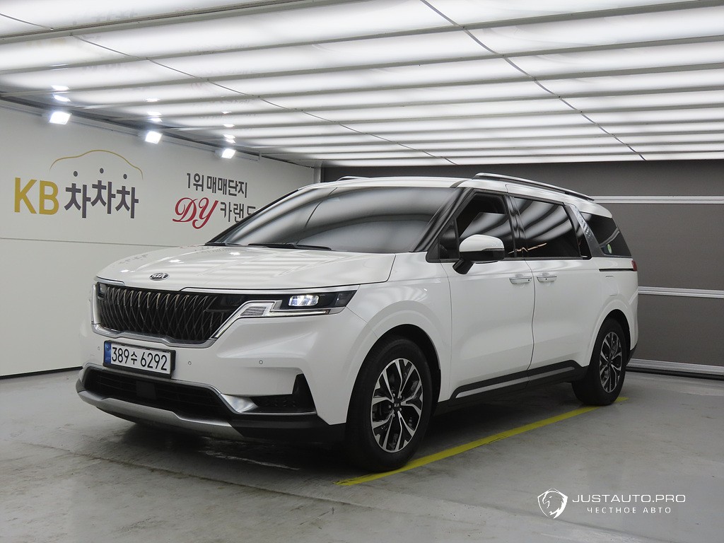 Автомобиль Kia Canival