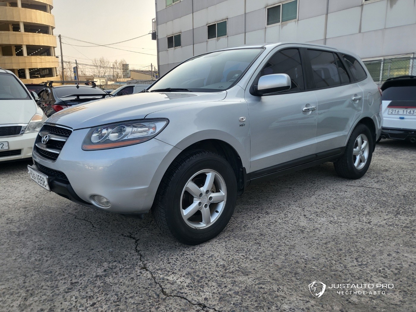 Автомобиль Hyundai Santafe
