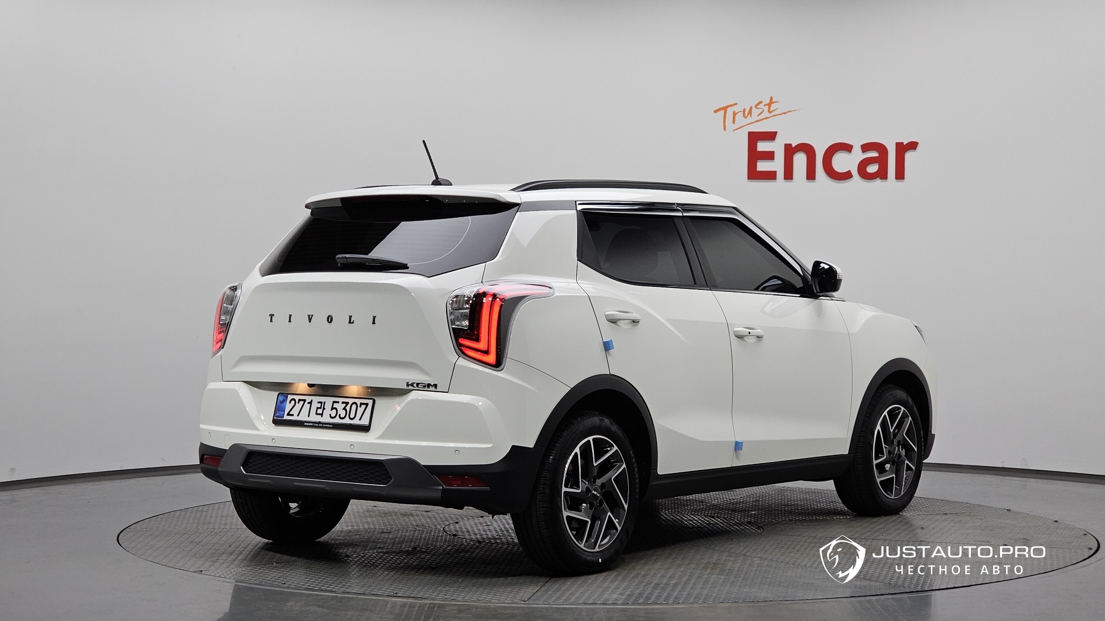 Автомобиль KG_Mobility_Ssangyong TIBOLI