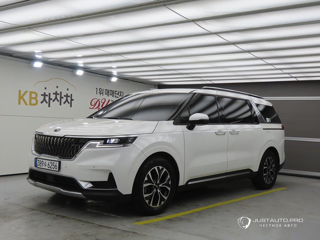 Автомобиль Kia Canival
