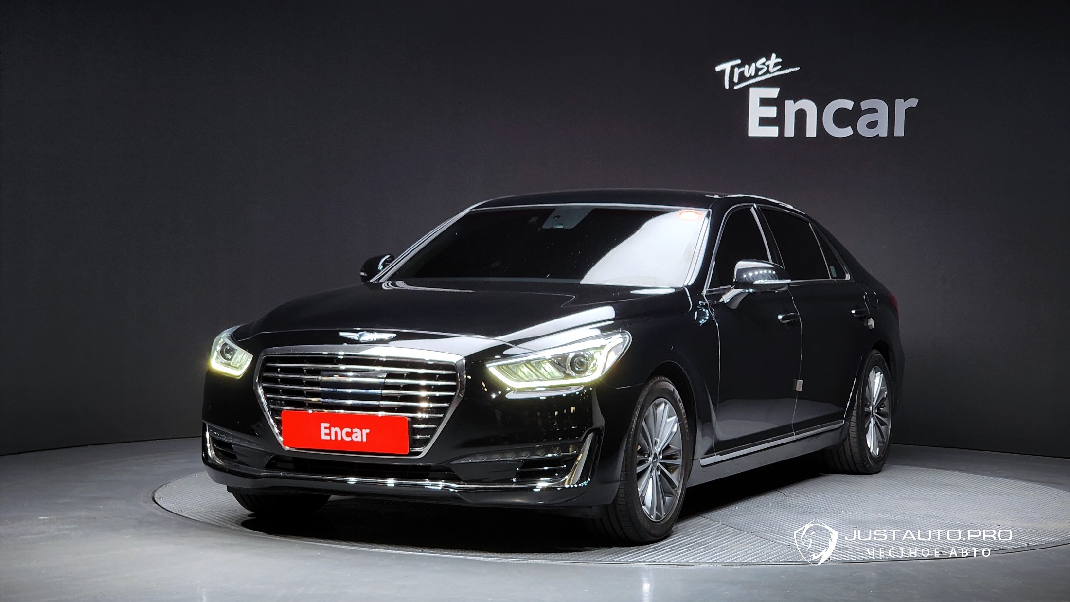 Автомобиль Genesis EQ900