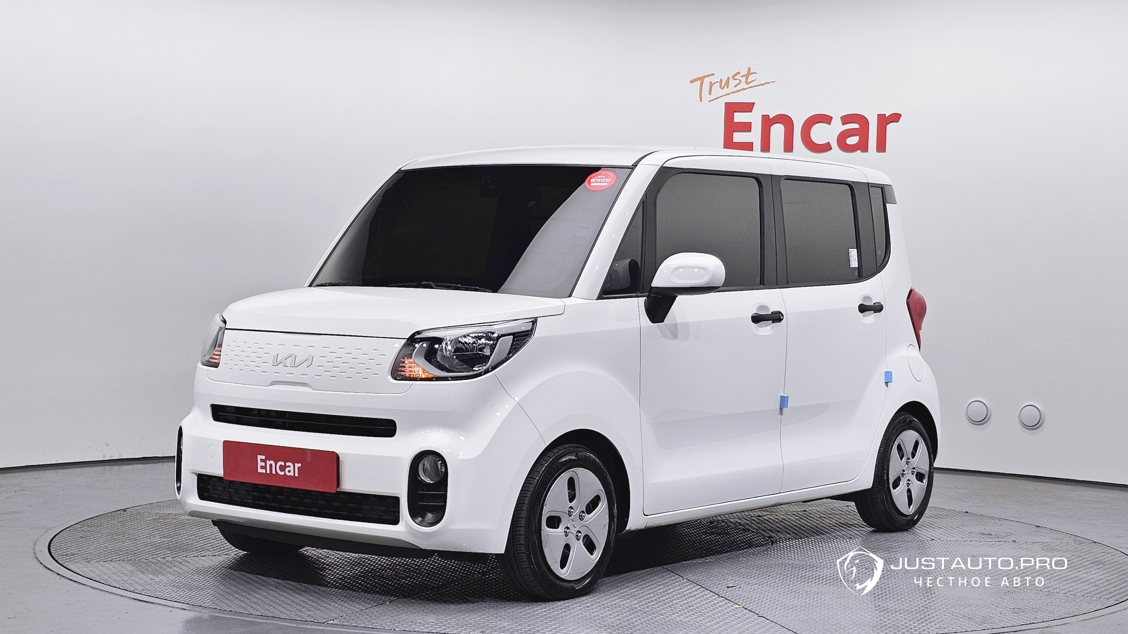 Автомобиль Kia RAY