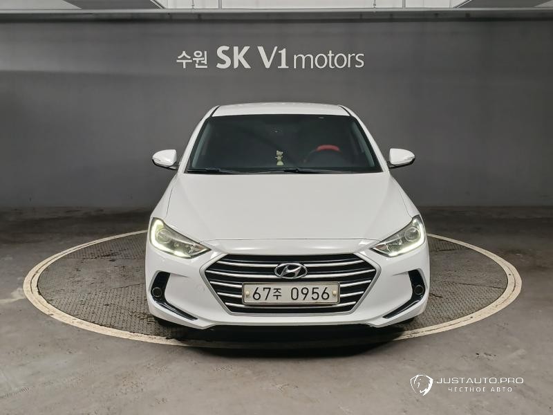Автомобиль Hyundai AVANTE
