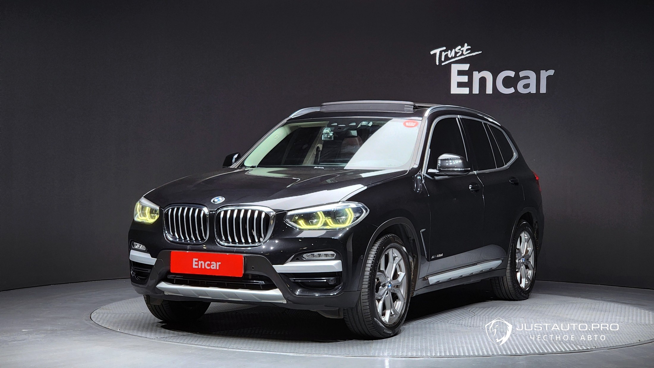 Автомобиль BMW X3
