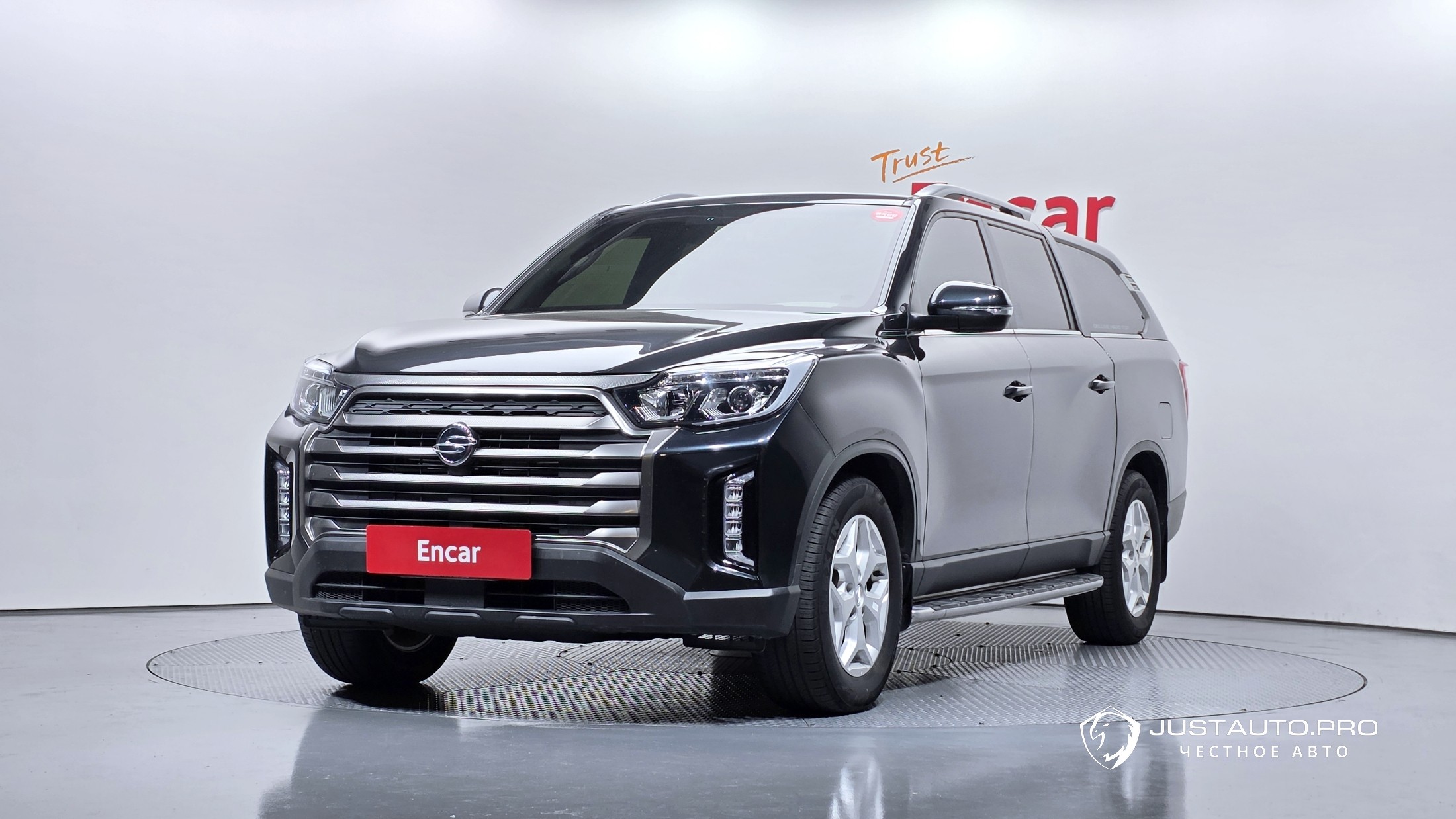 Автомобиль KG_Mobility_Ssangyong Rexton