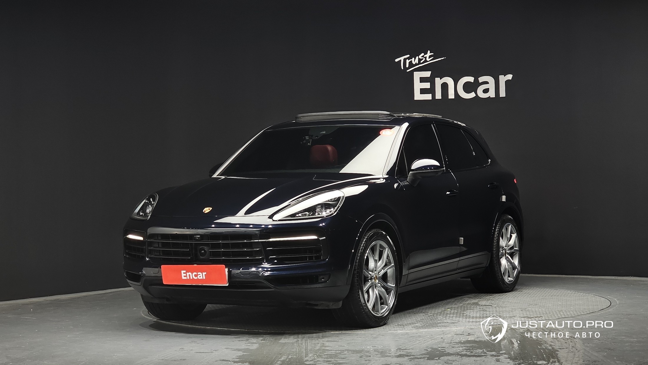 Автомобиль Porsche Cayenne
