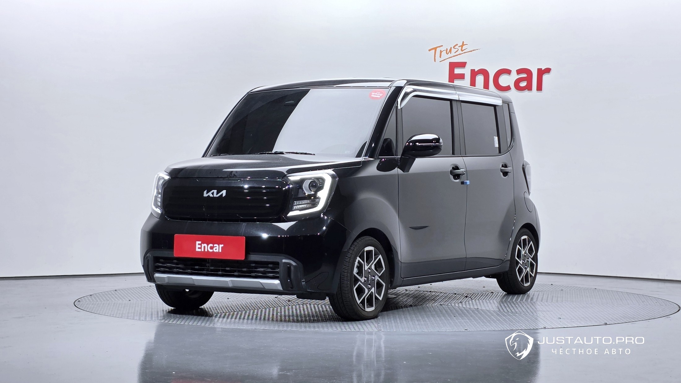 Автомобиль Kia RAY