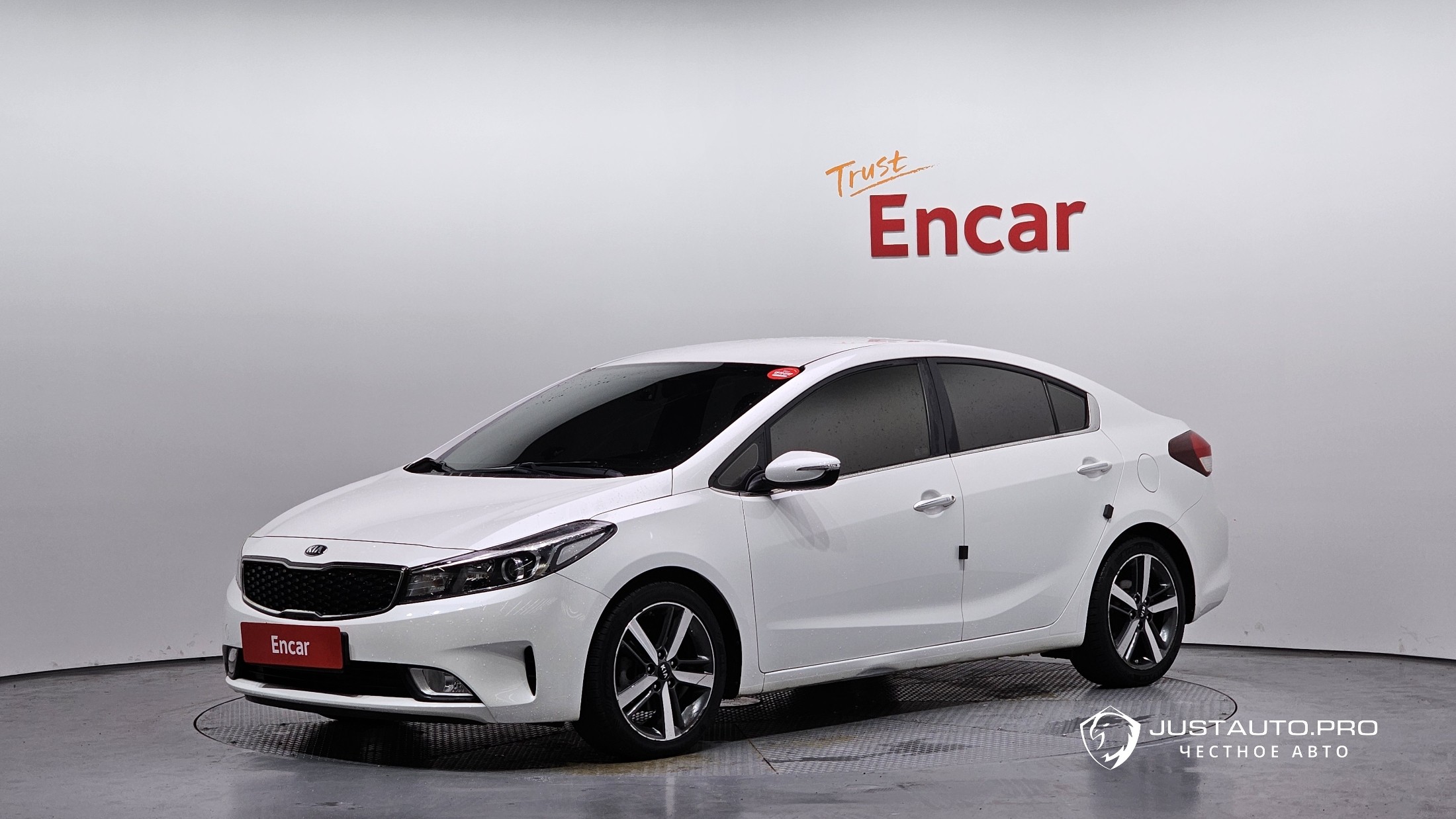 Автомобиль Kia K3
