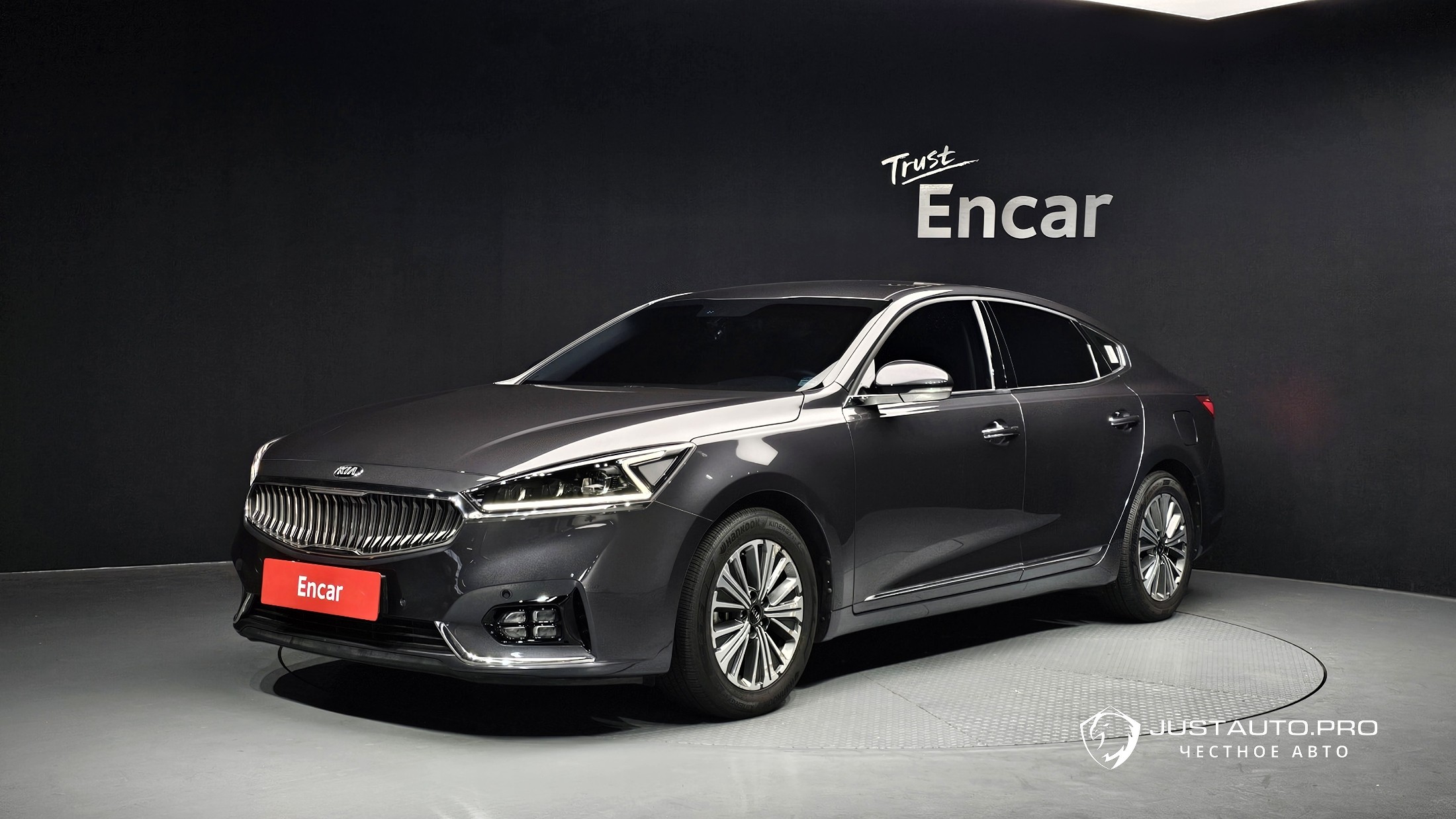 Автомобиль Kia K7