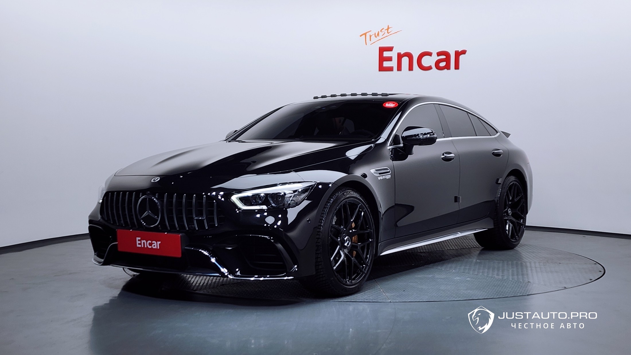 Автомобиль Mercedes-Benz AMG GT