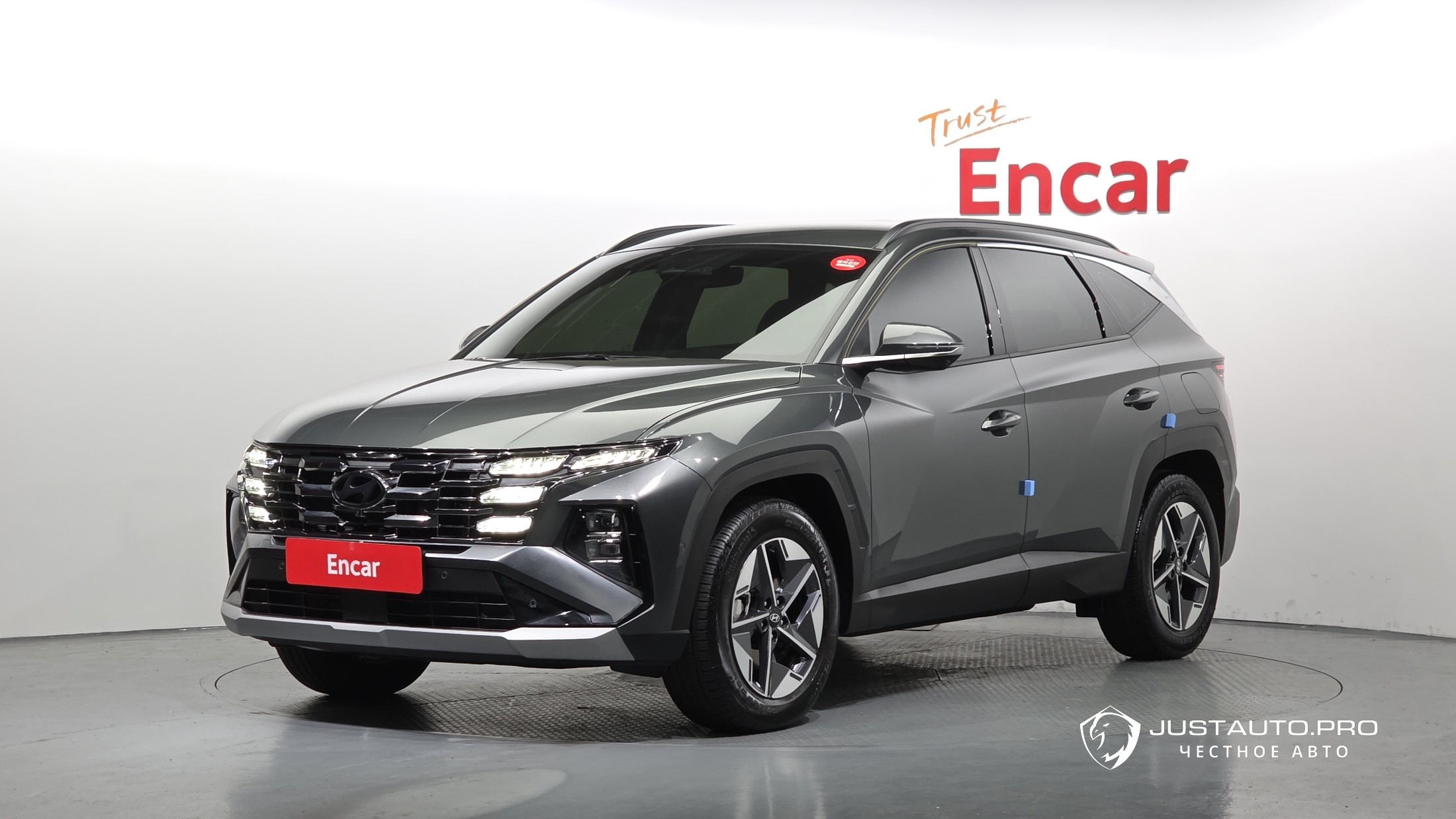 Автомобиль Hyundai Tucson
