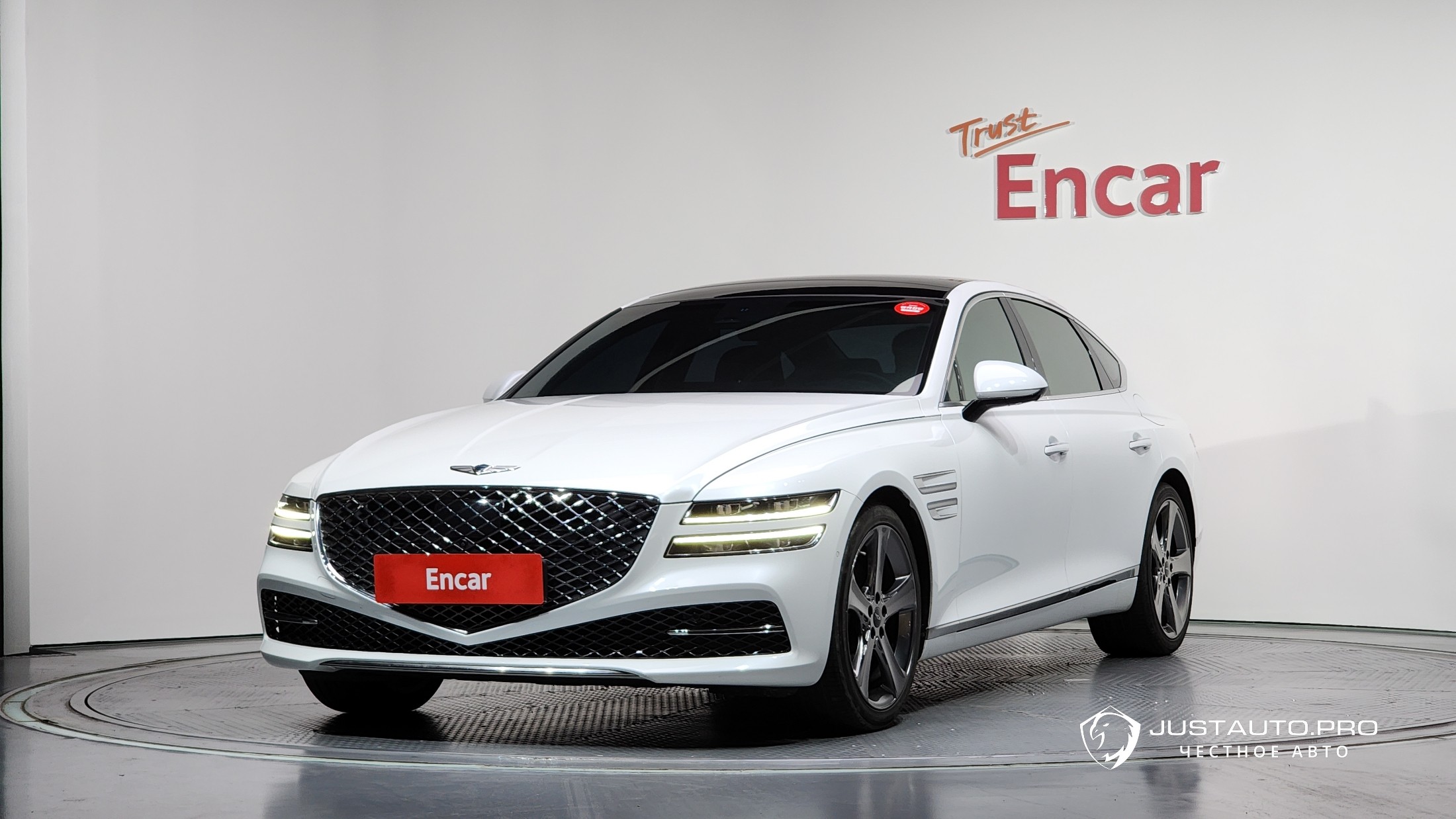 Автомобиль Genesis G80