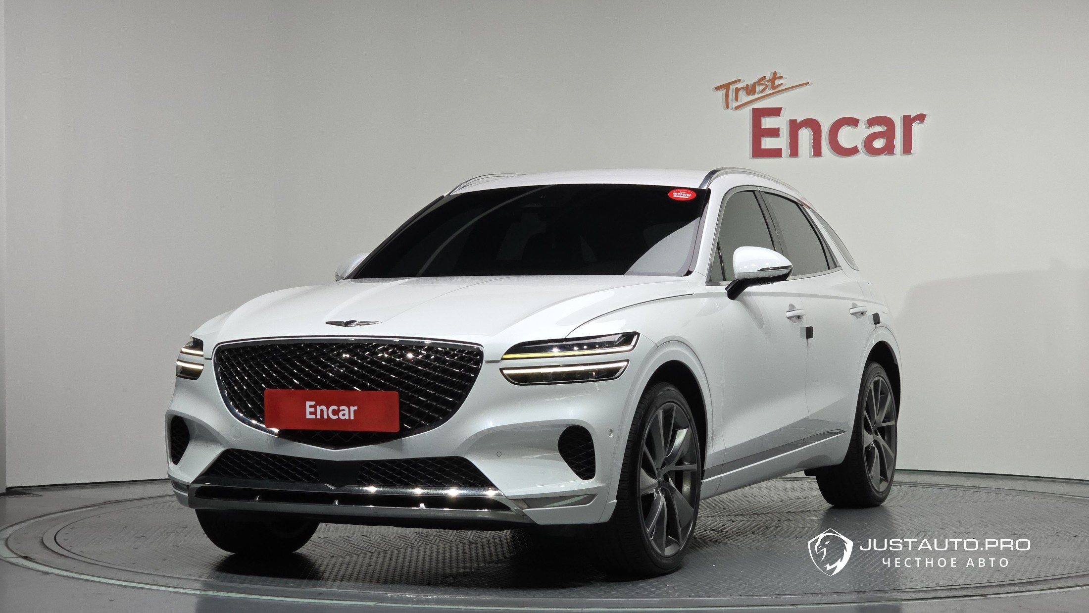 Автомобиль Genesis GV70