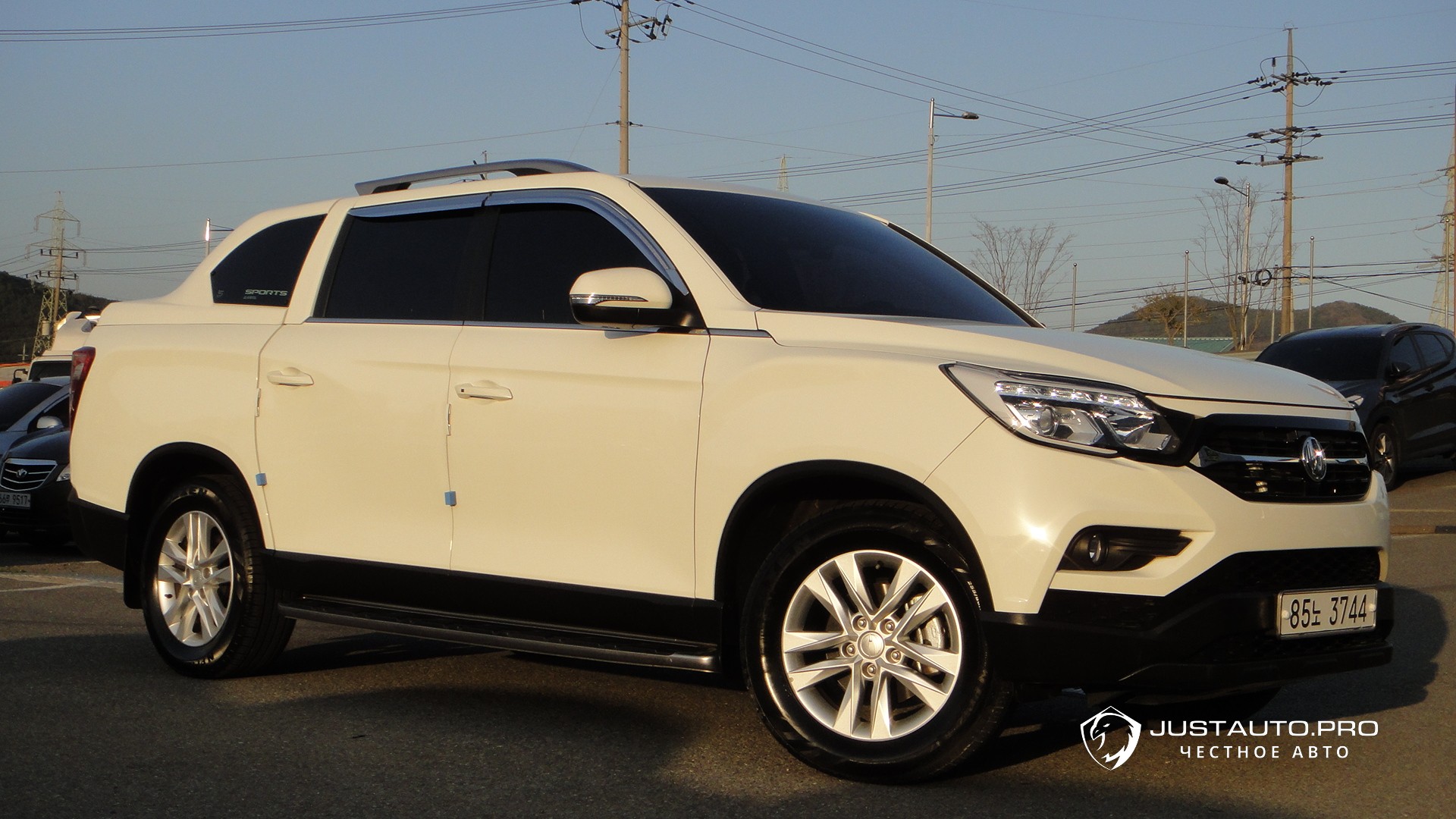Автомобиль KG_Mobility_Ssangyong Rexton