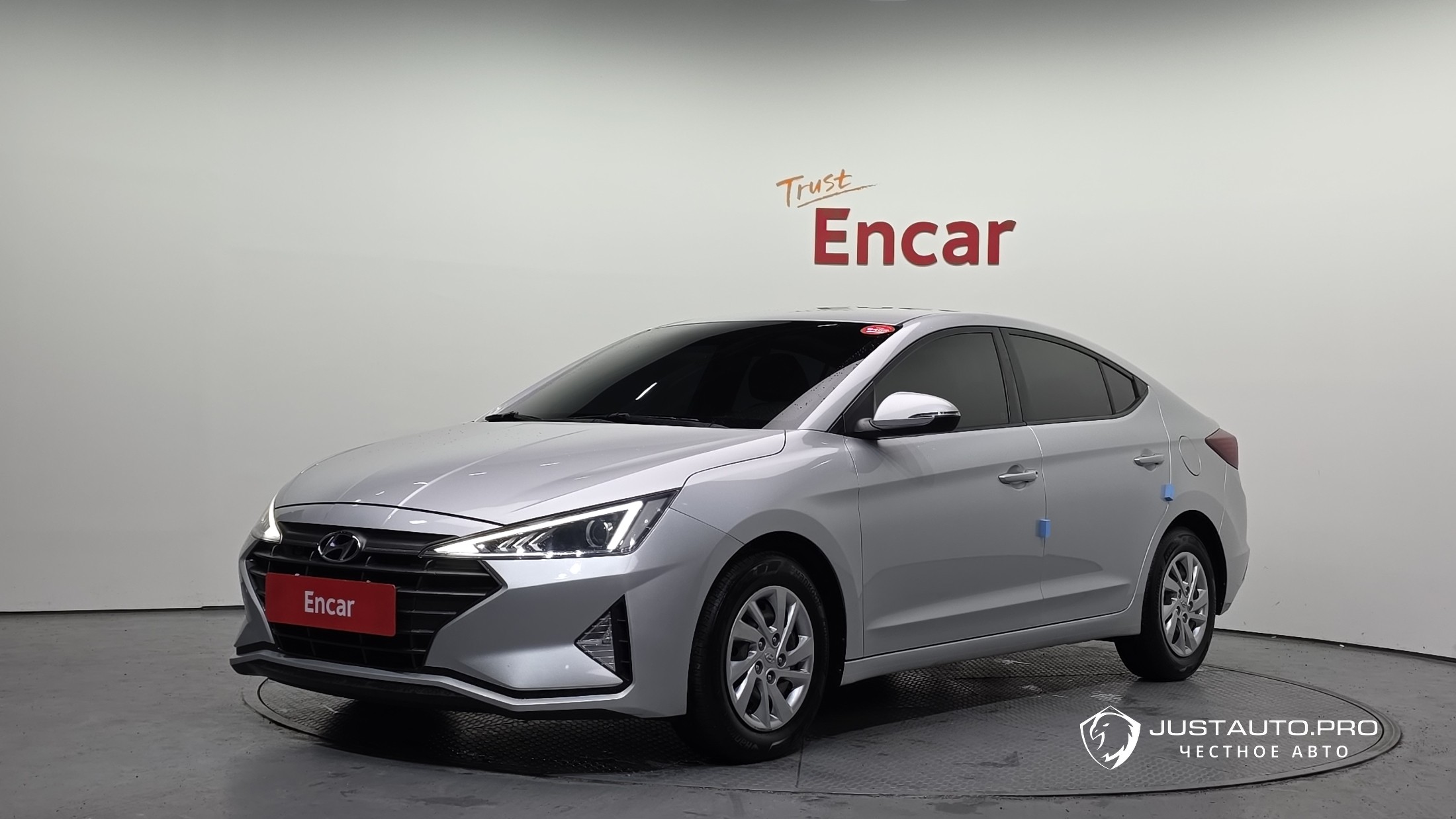Автомобиль Hyundai AVANTE