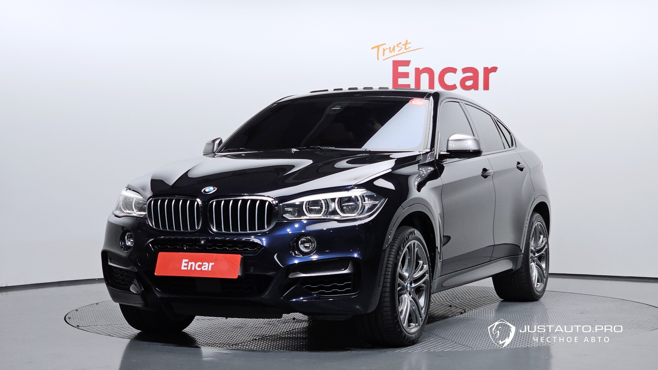 Автомобиль BMW X6