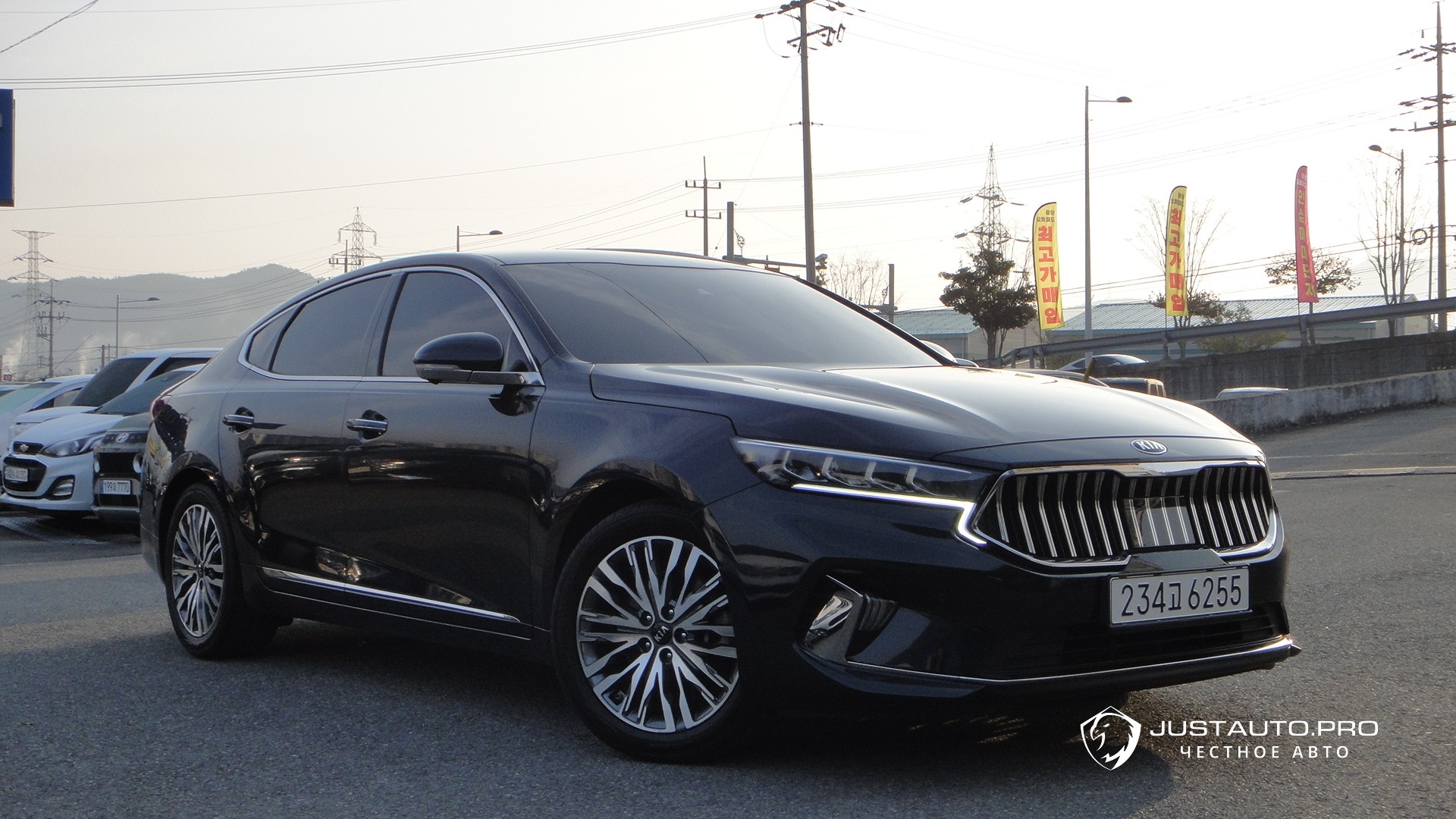 Автомобиль Kia K7