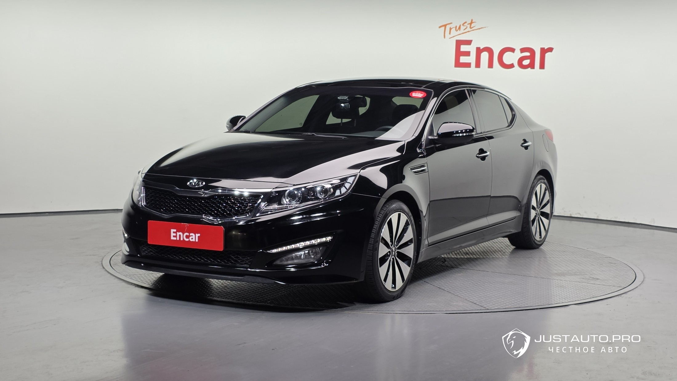 Автомобиль Kia K5