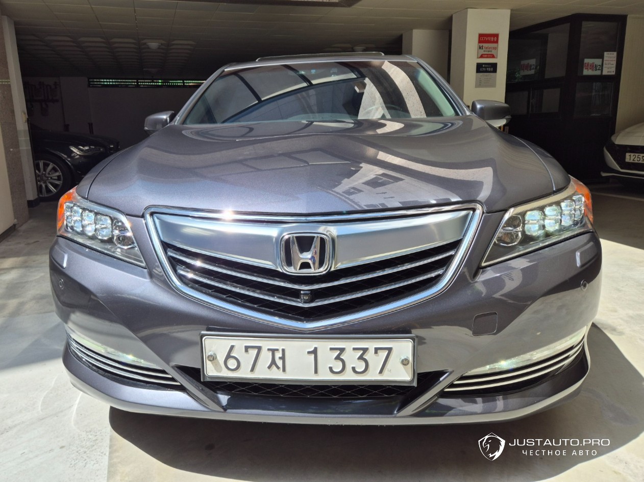 Автомобиль Honda Legend