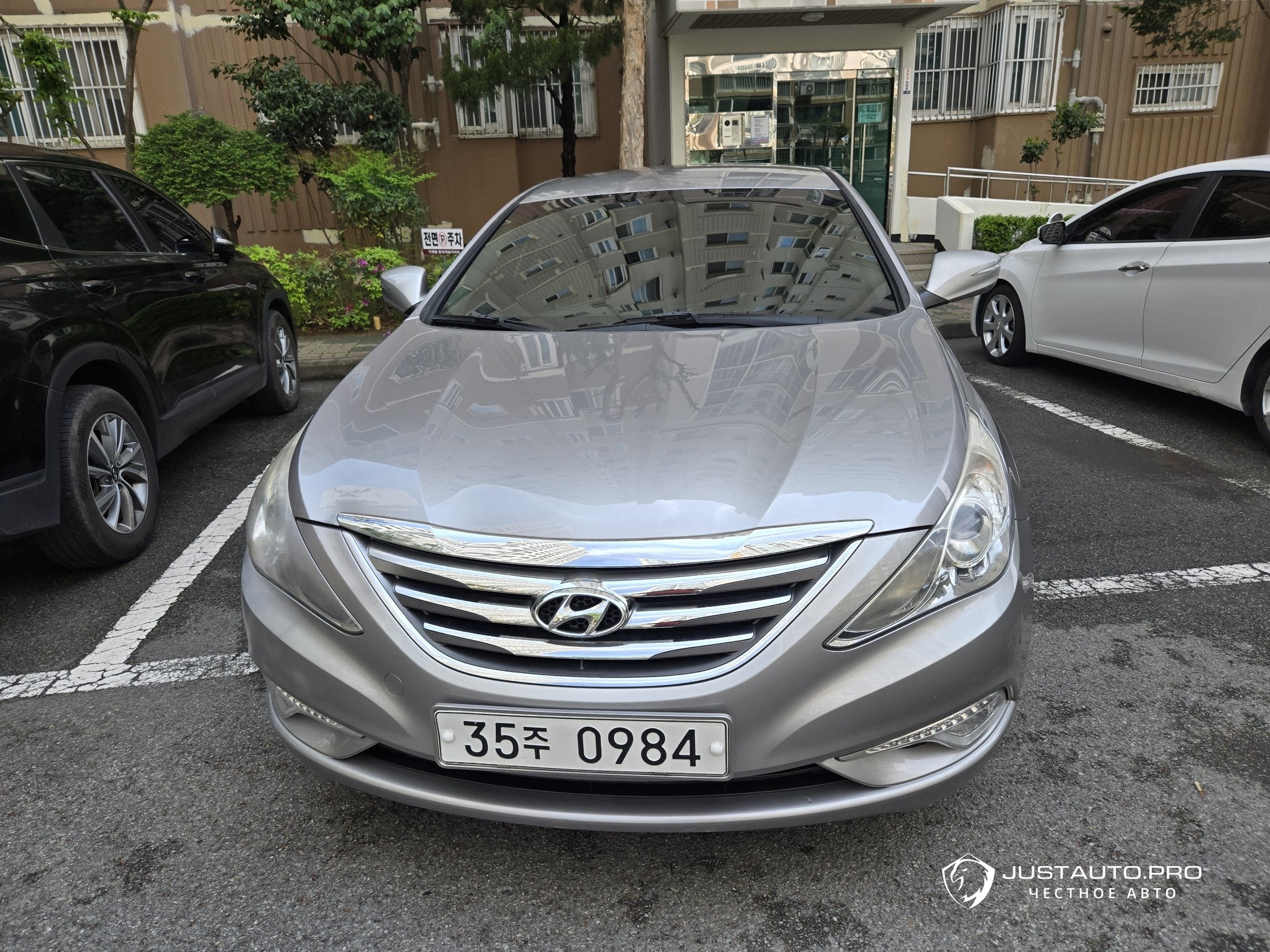 Автомобиль Hyundai Sonata