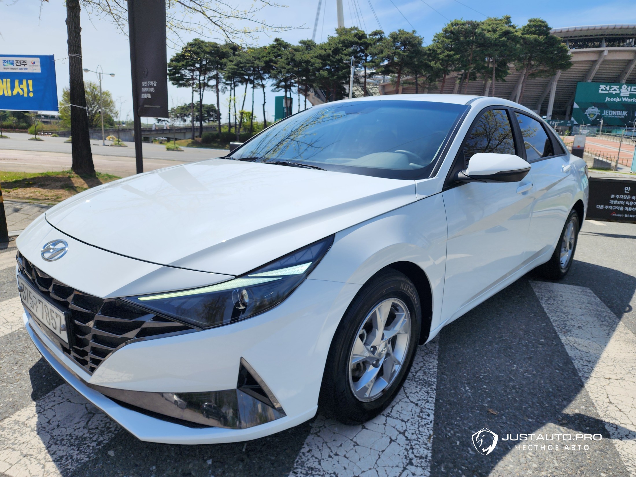 Автомобиль Hyundai AVANTE