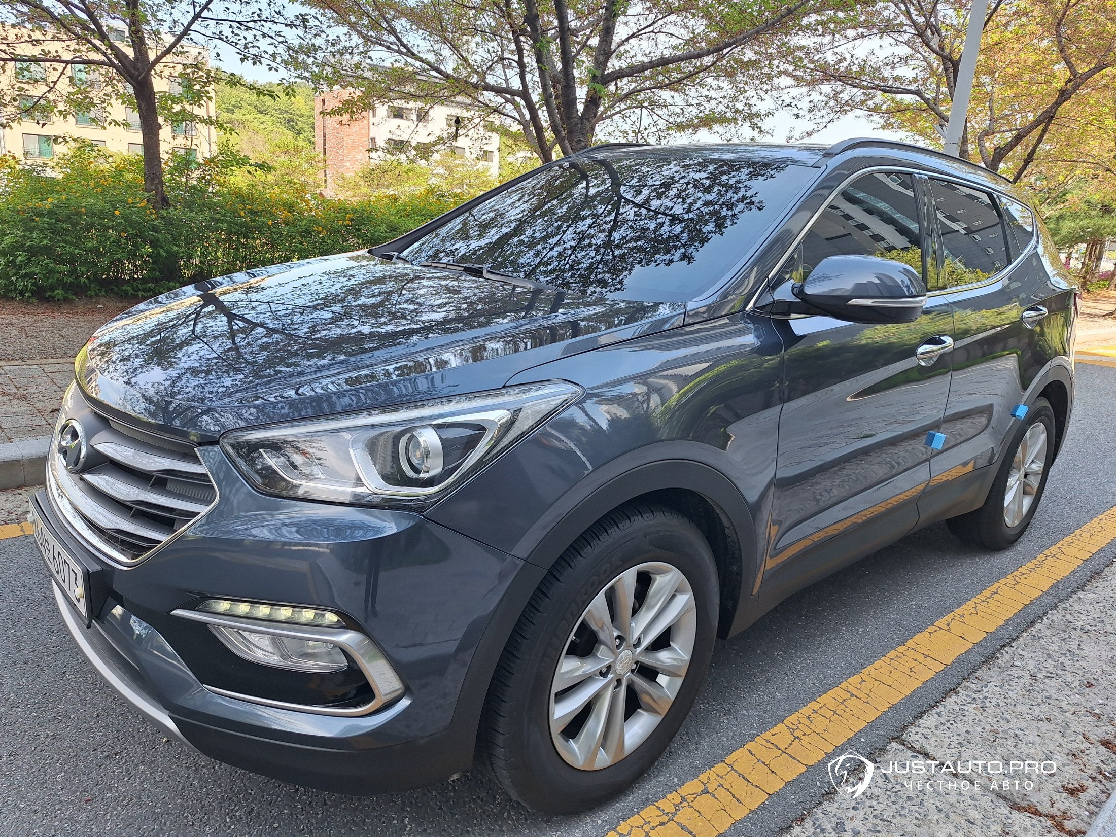 Автомобиль Hyundai Santafe