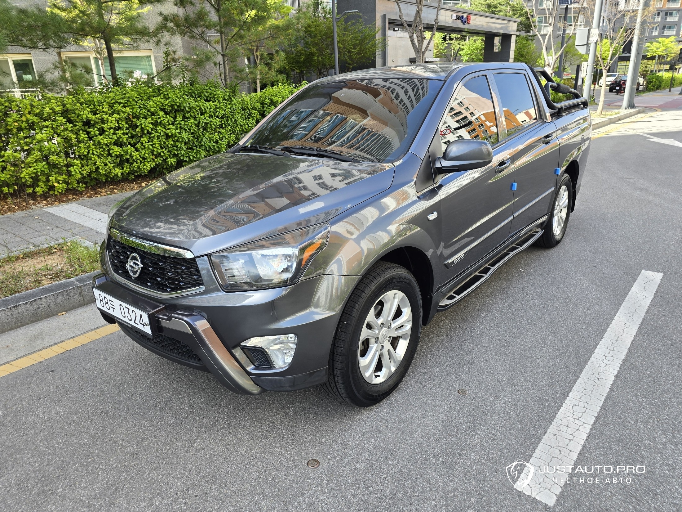 Автомобиль KG_Mobility_Ssangyong KORANDO