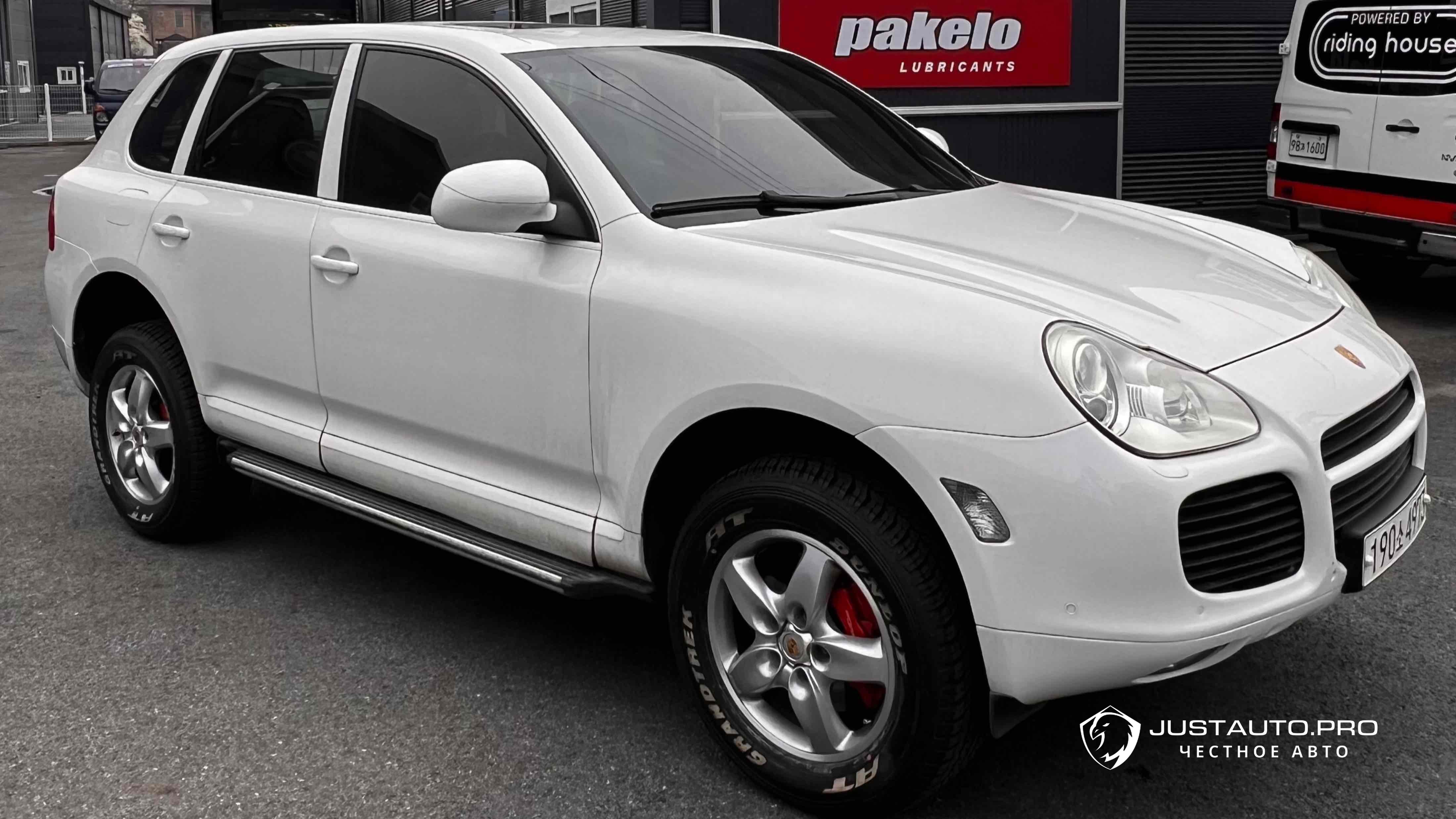Автомобиль Porsche Cayenne