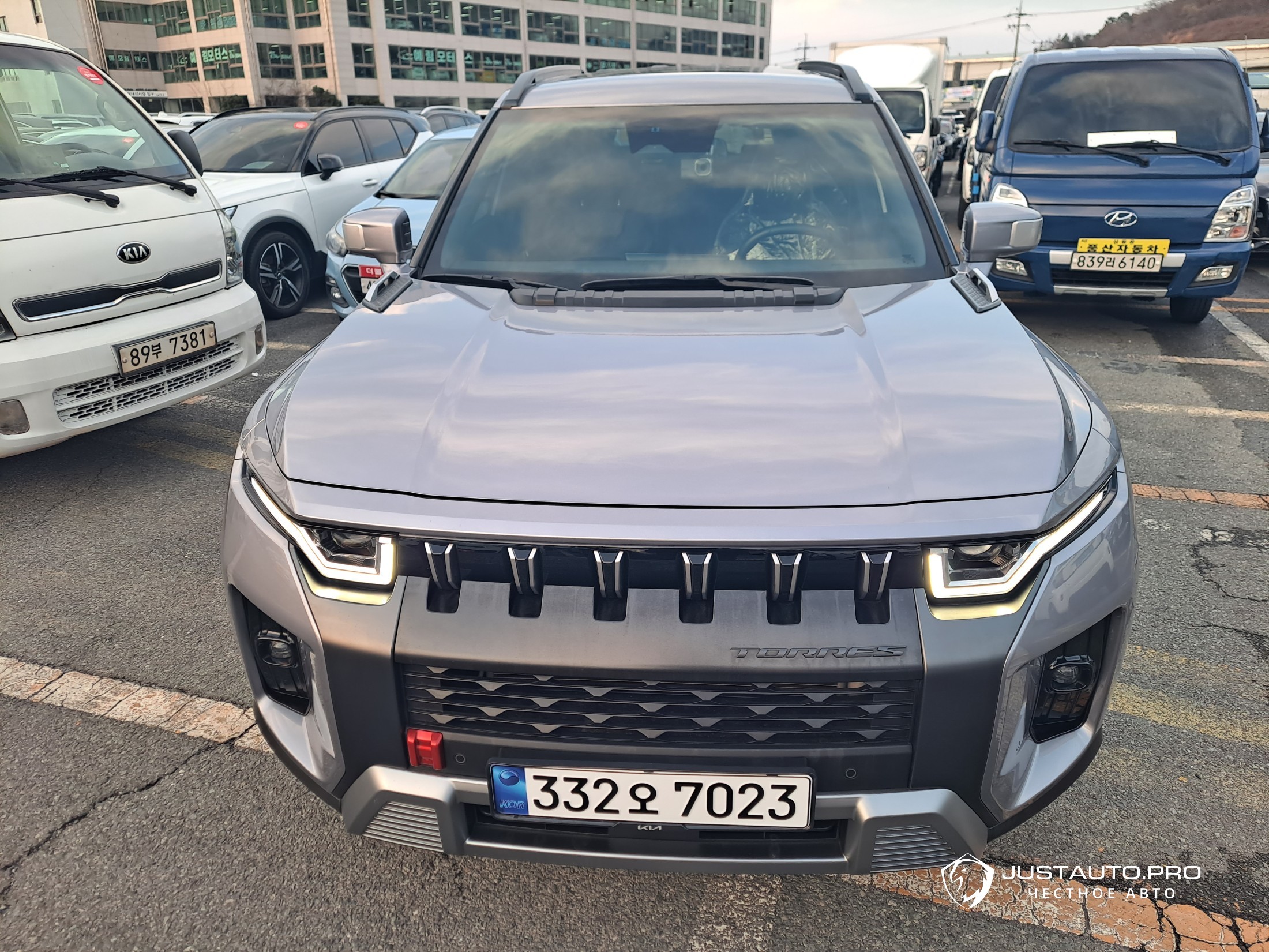 Автомобиль KG_Mobility_Ssangyong Torres